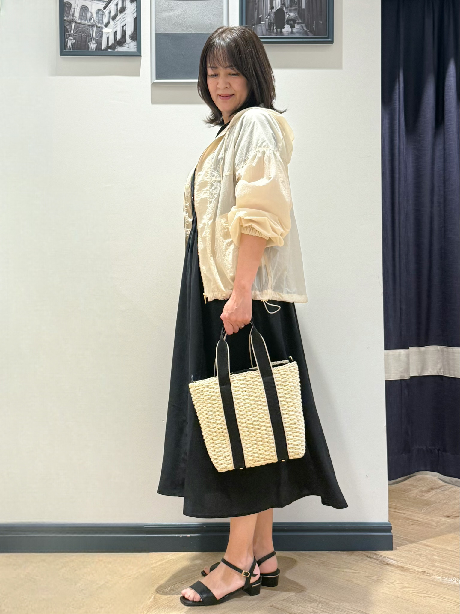 Lilyさんの「grove｜【洗える/体型カバー】ウエストドロストワンピース」を使ったコーディネート