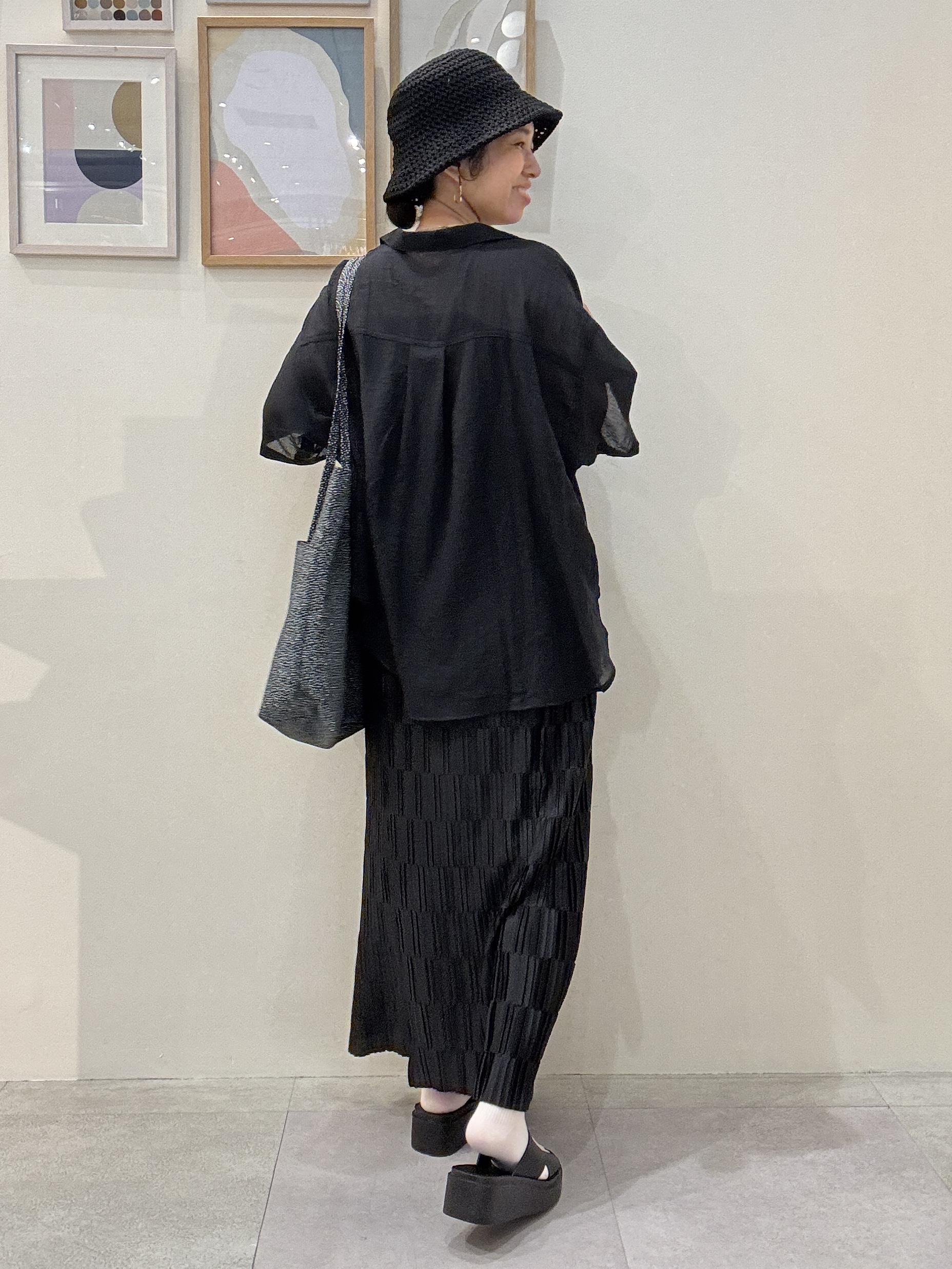 たけぴさんの「SHOO･LA･RUE｜【S-LL】ナチュラルに決まる 半袖シアーシャツジャケット」を使ったコーディネート