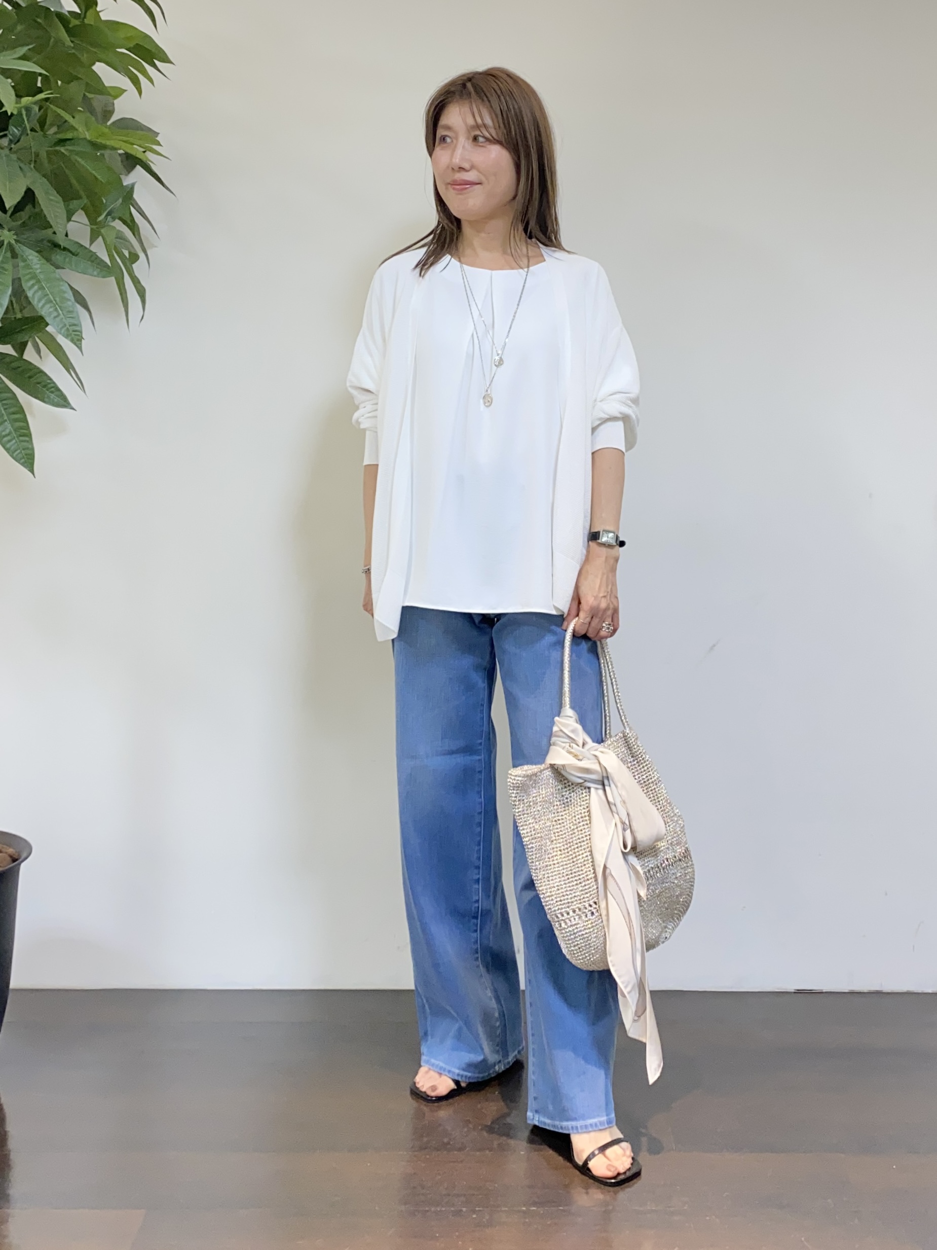 tomoさんの「UNTITLED｜【日除け・冷房対策に】コットンリネンカーディガン」を使ったコーディネート