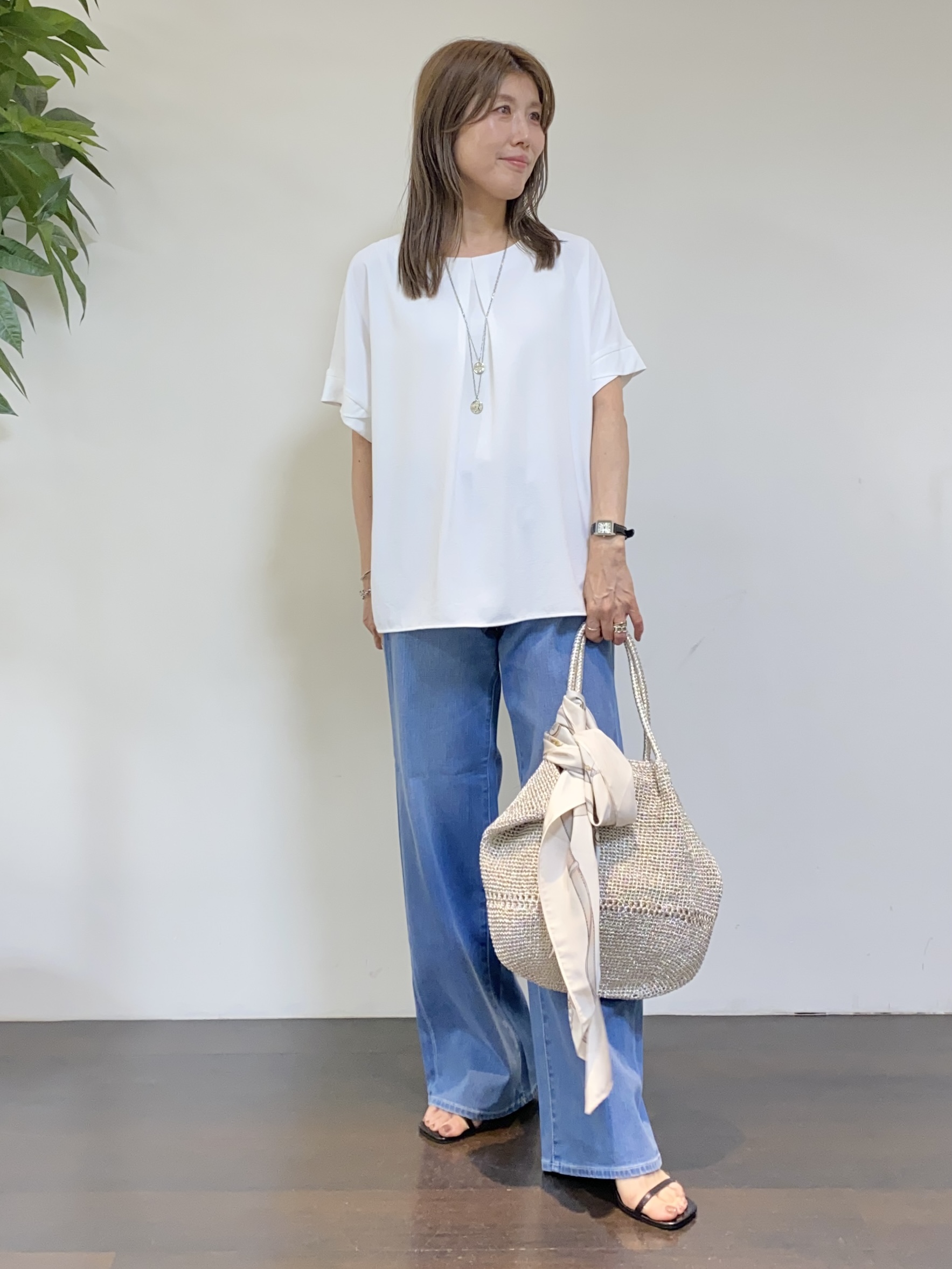 tomoさんの「UNTITLED｜【日除け・冷房対策に】コットンリネンカーディガン」を使ったコーディネート