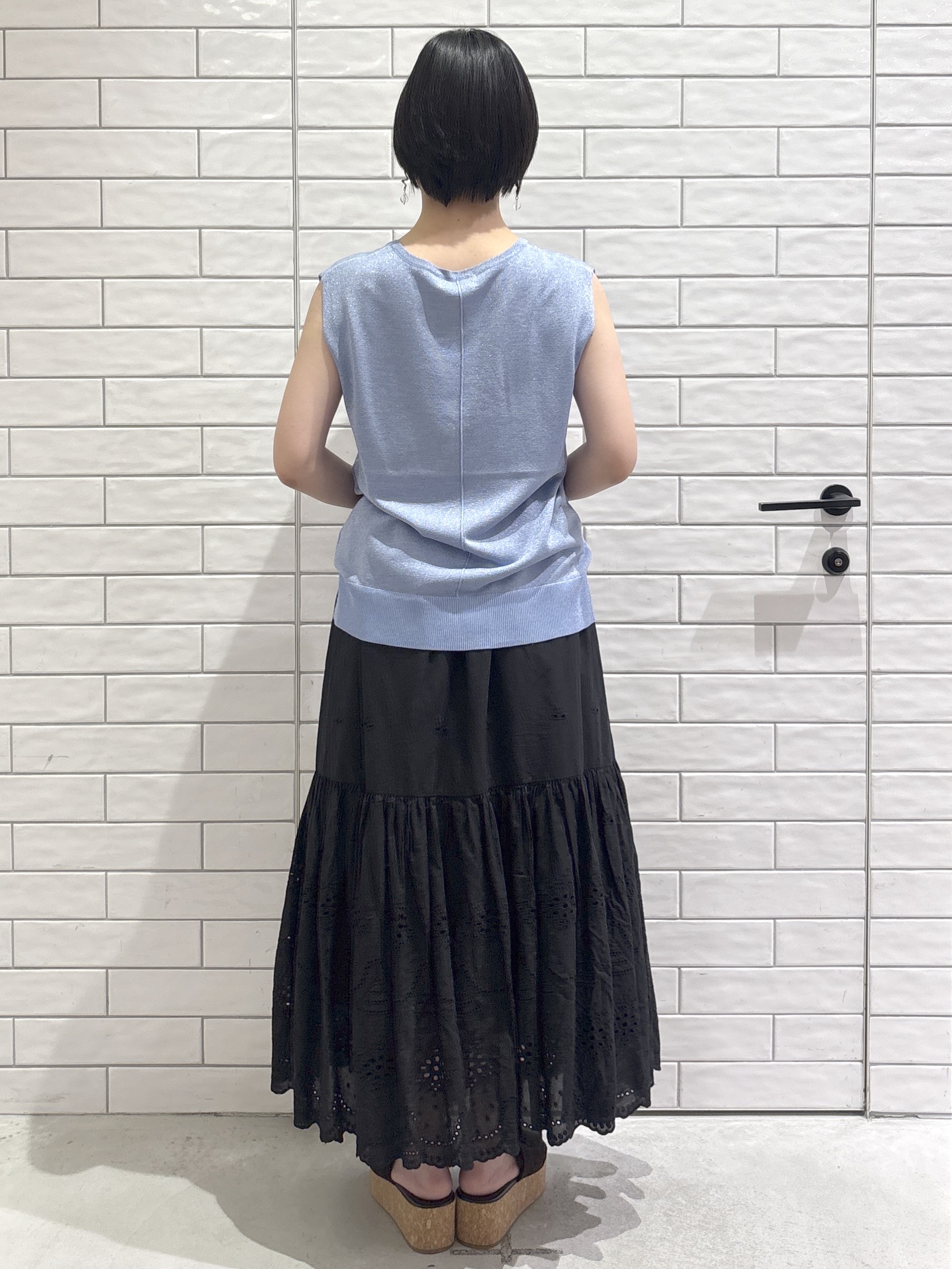 ayumiさんの「OPAQUE.CLIP｜ラメフレンチスリーブニット【洗濯機OK／抗ピル】」を使ったコーディネート