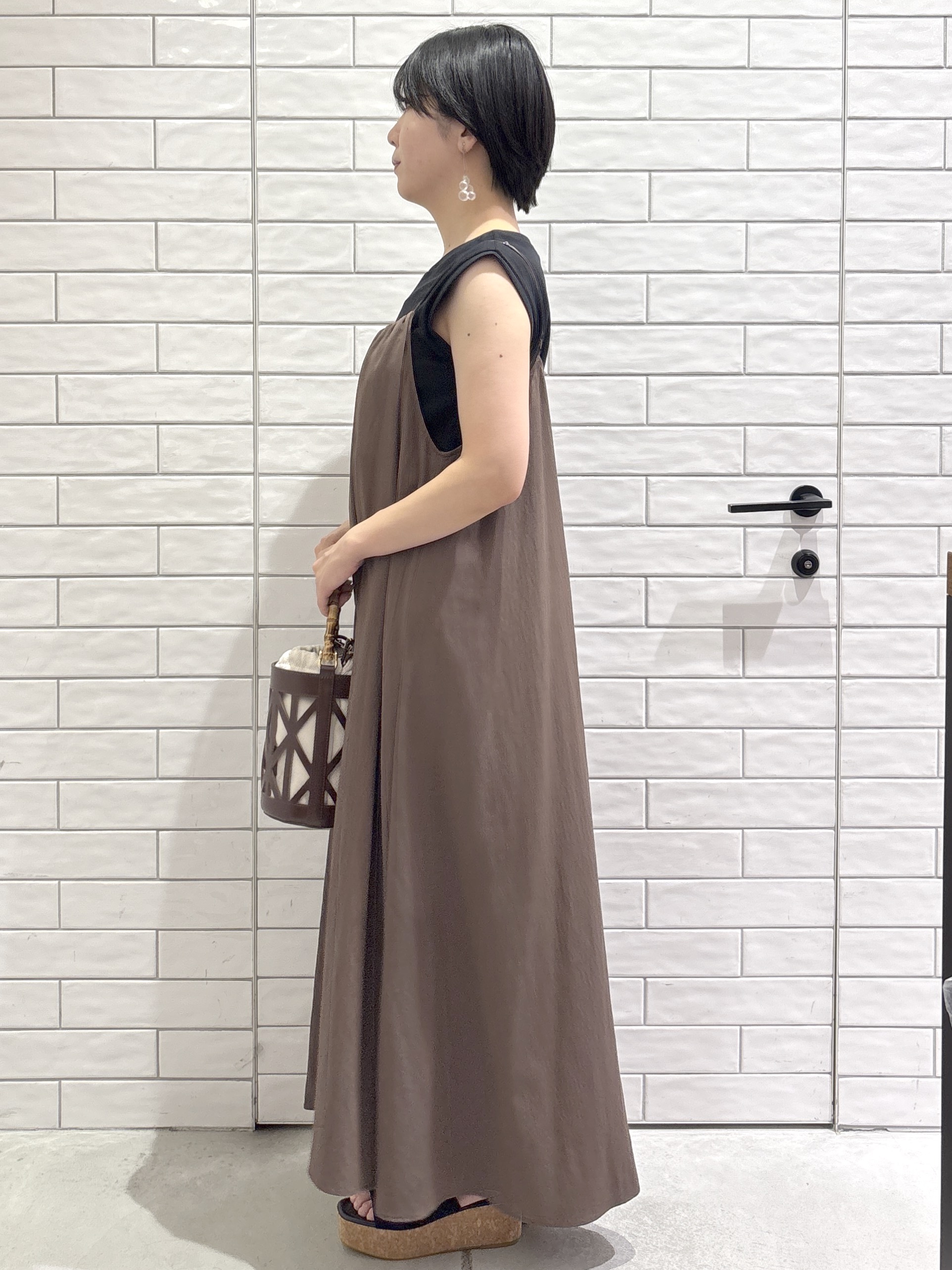 ayumiさんの「OPAQUE.CLIP｜マルチボーダーアソート ノースリーブTシャツ【洗濯機OK】」を使ったコーディネート