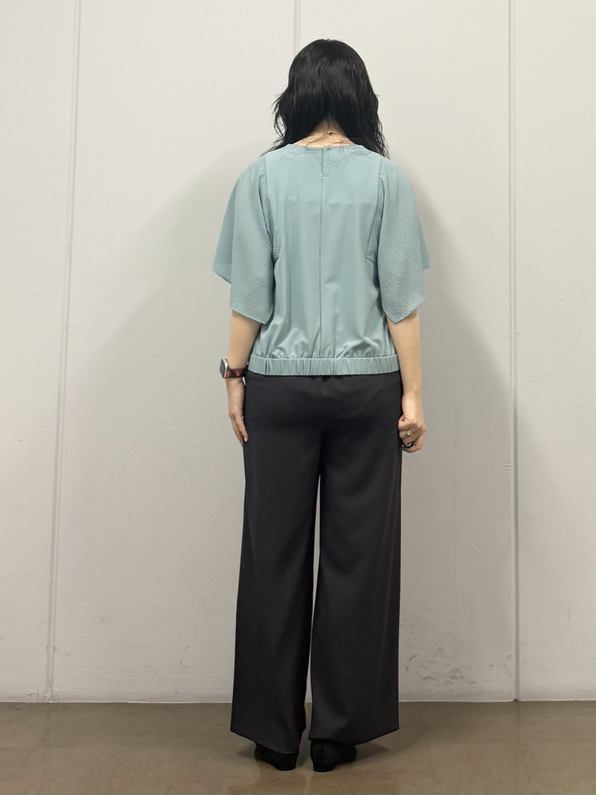 mizukiさんの「INDIVI｜【接触冷感／透湿／着る日傘】ドルマンダブルジャケット」を使ったコーディネート