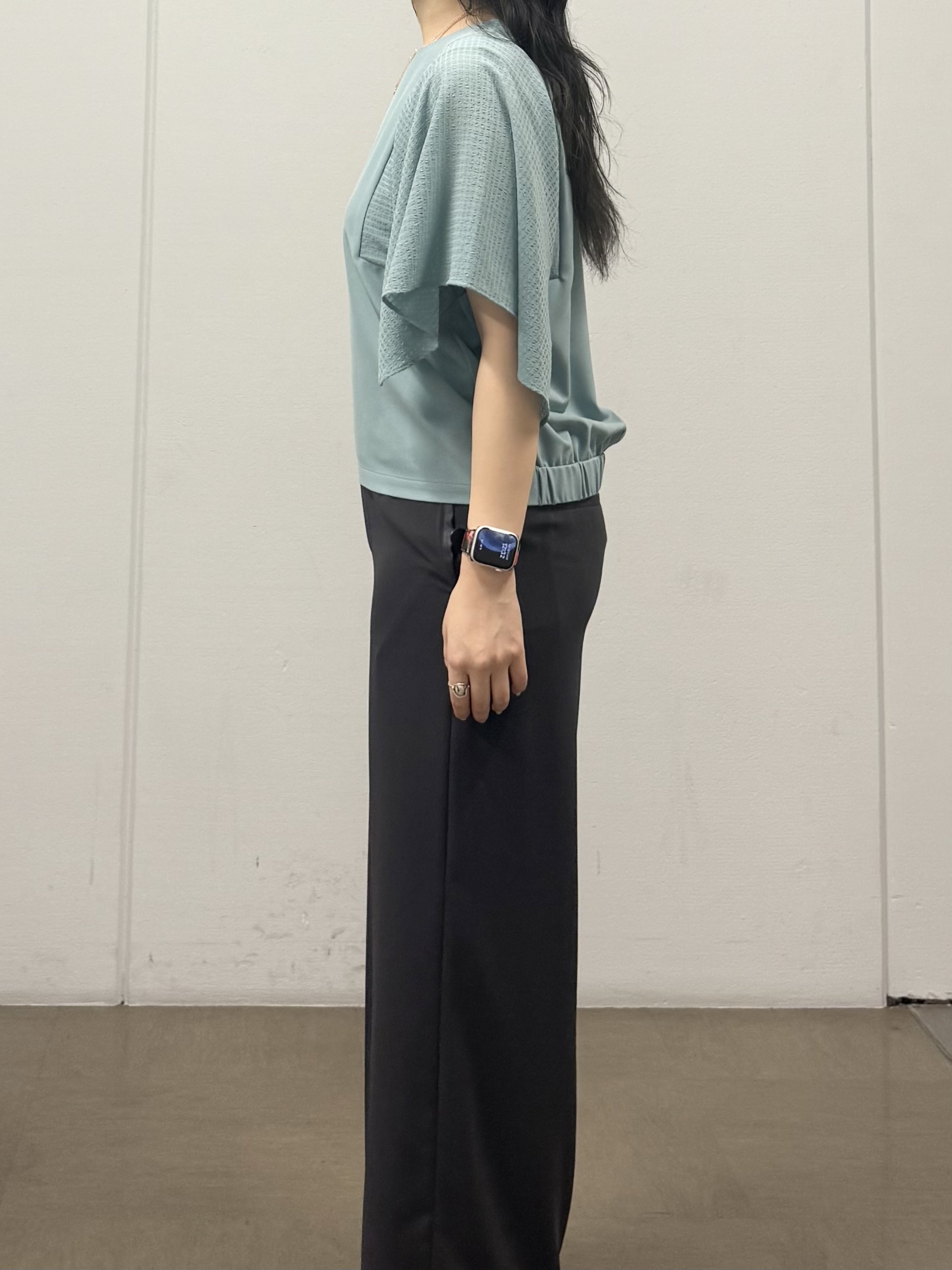 mizukiさんの「INDIVI｜【接触冷感／透湿／着る日傘】ドルマンダブルジャケット」を使ったコーディネート