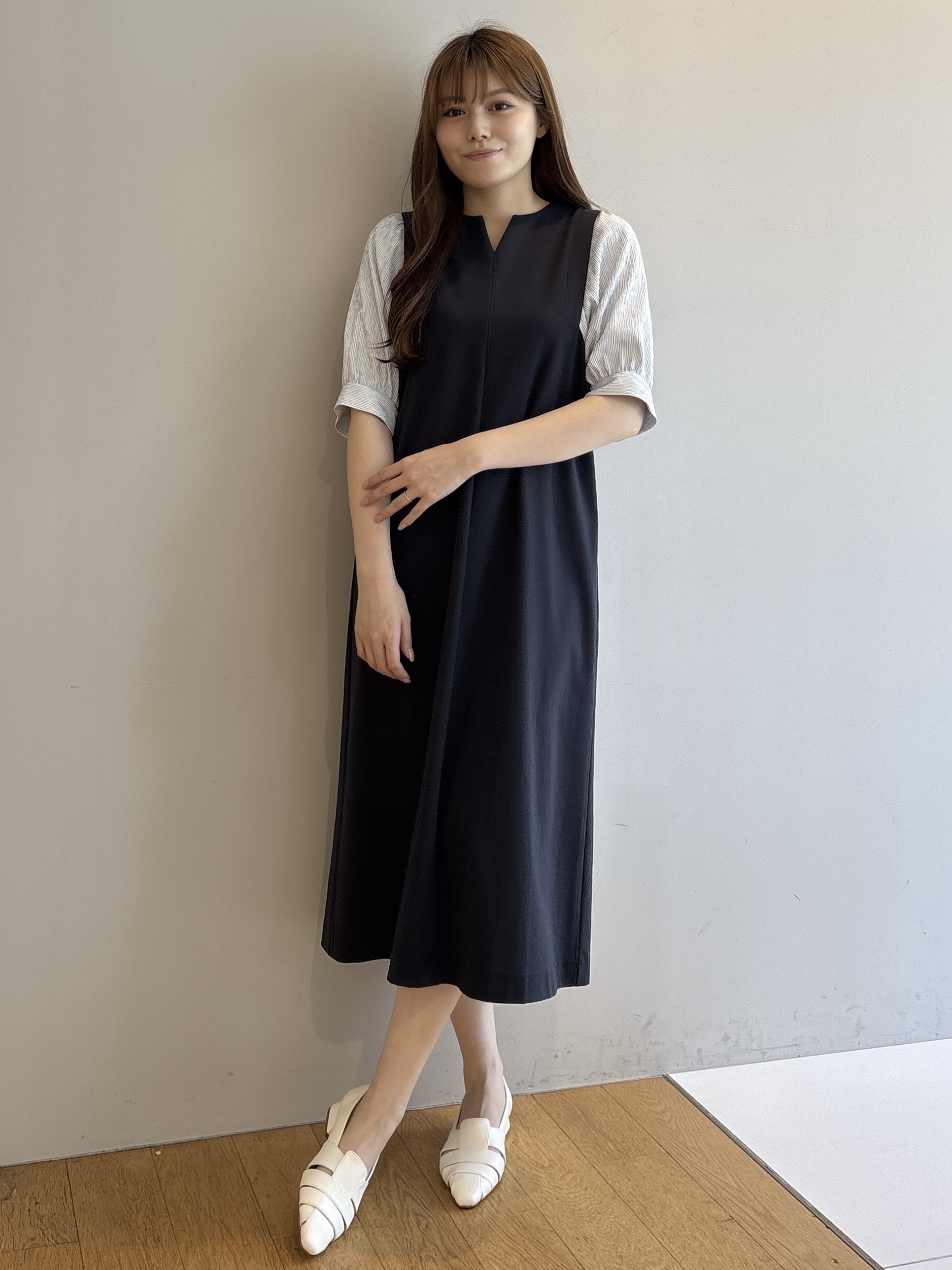 sayaさんの「grove｜高評価！【体型カバー/洗える】袖布帛ポンチワンピース」を使ったコーディネート