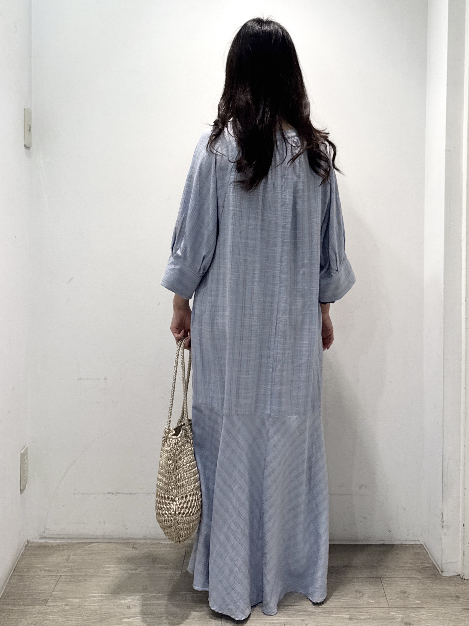 yuicciさんの「OPAQUE.CLIP｜キーネックロングワンピース【洗える】」を使ったコーディネート