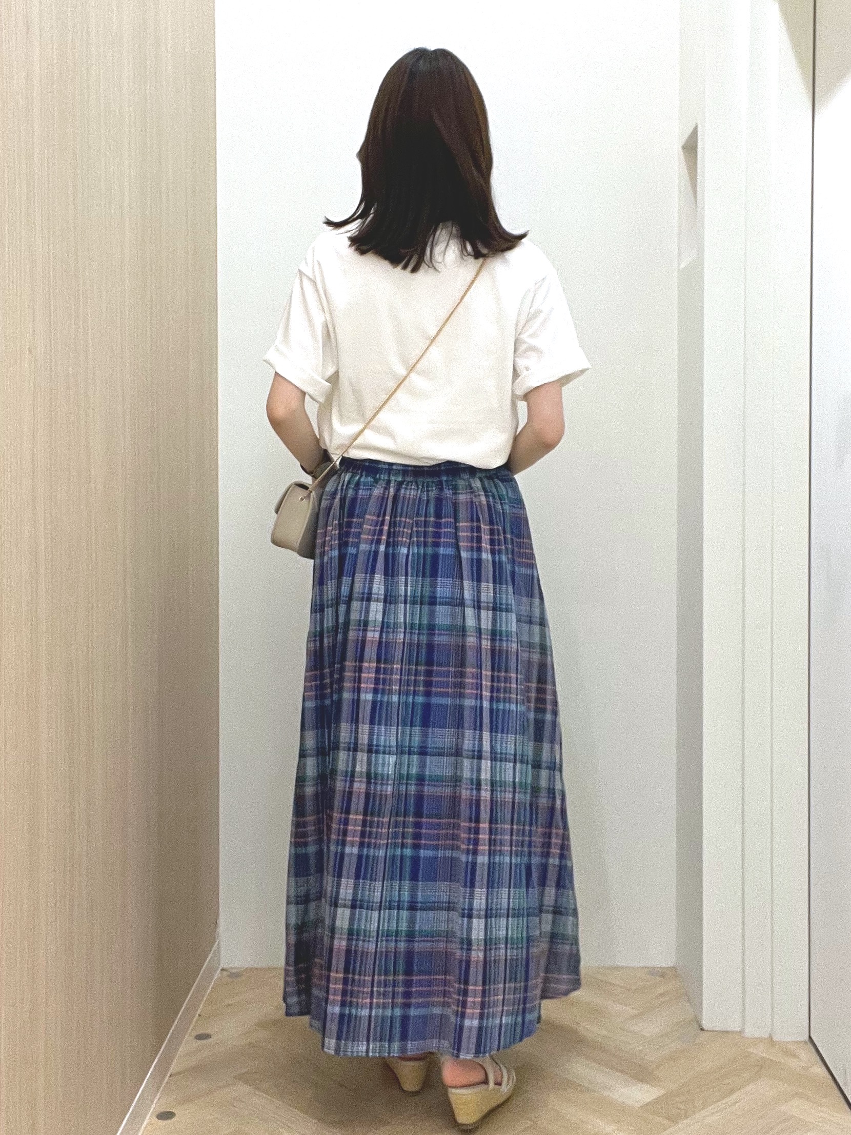  おまつさんの「grove｜【UVカット/接触冷感】プリントアソート5分袖Tシャツ」を使ったコーディネート