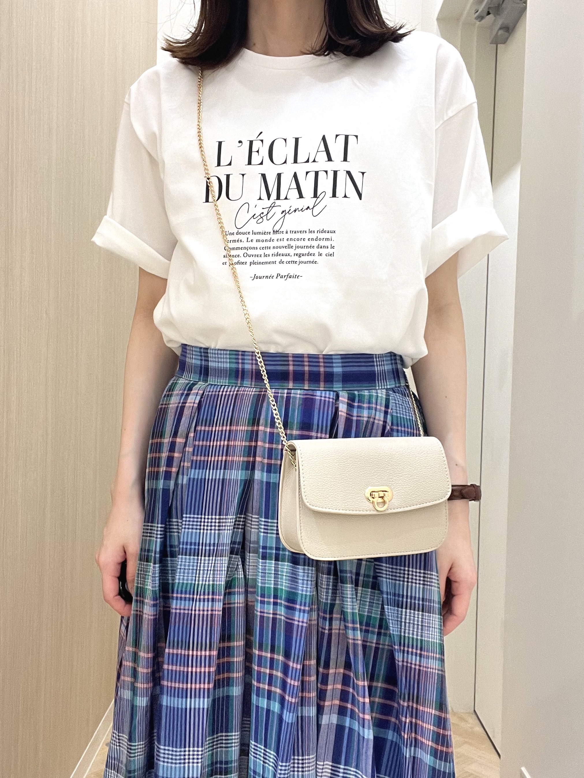  おまつさんの「grove｜【UVカット/接触冷感】プリントアソート5分袖Tシャツ」を使ったコーディネート