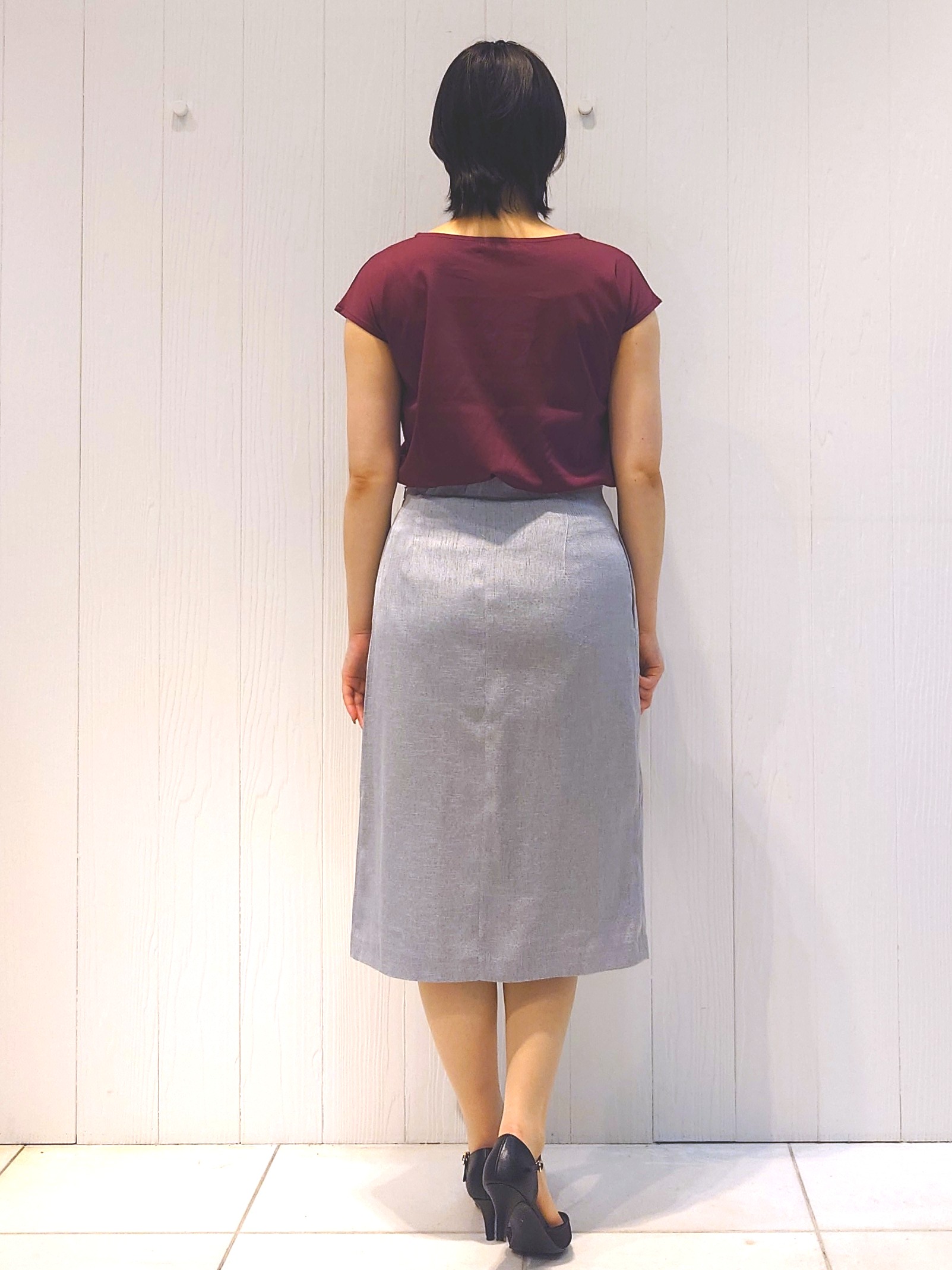 haruさんの「index｜【接触冷感】ビジューキーネックフレンチトップス《UVケア／洗濯機OK／XS～3L／8col》」を使ったコーディネート