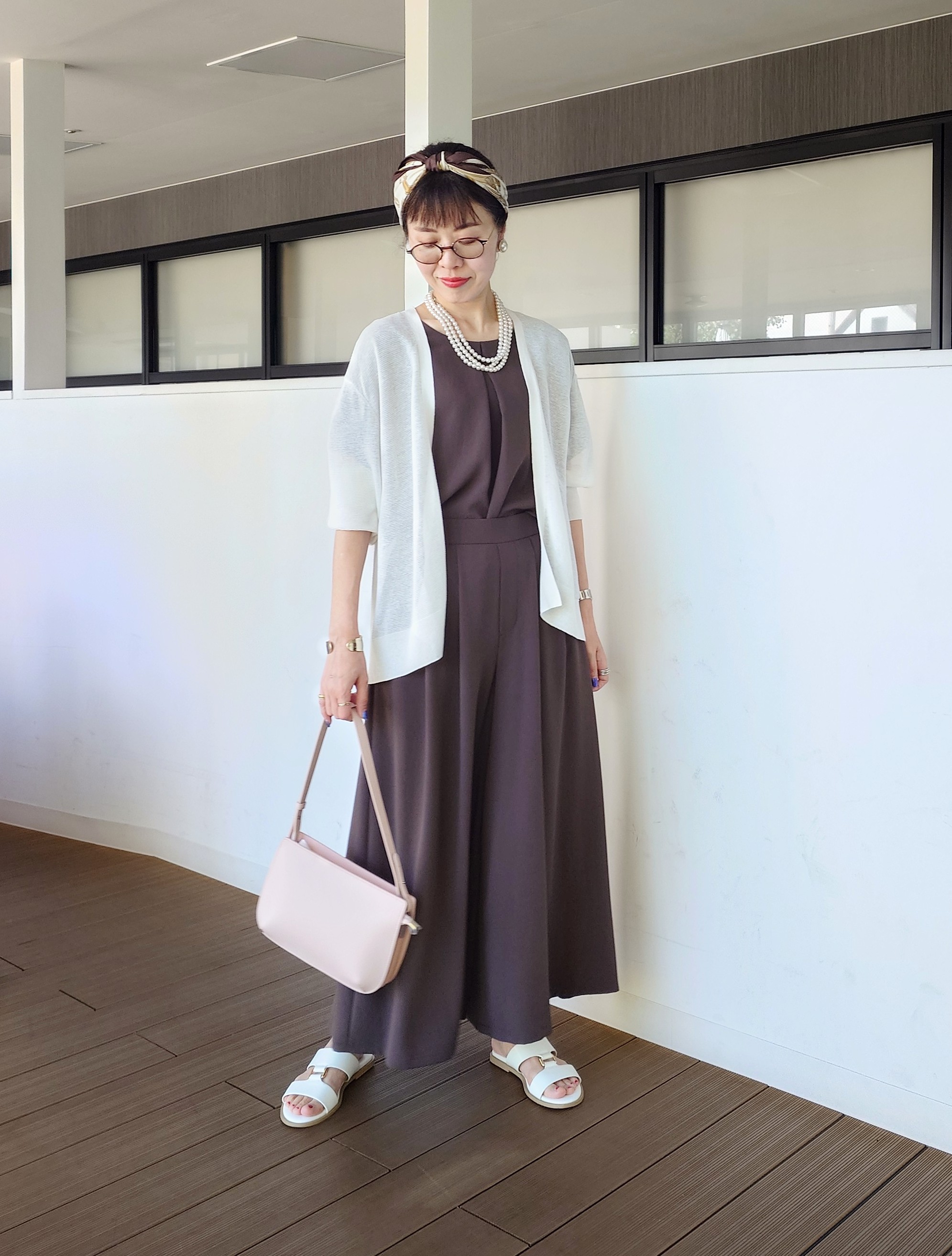 MUTSUKOさんの「UNTITLED｜【日除け・冷房対策に】コットンリネンカーディガン」を使ったコーディネート
