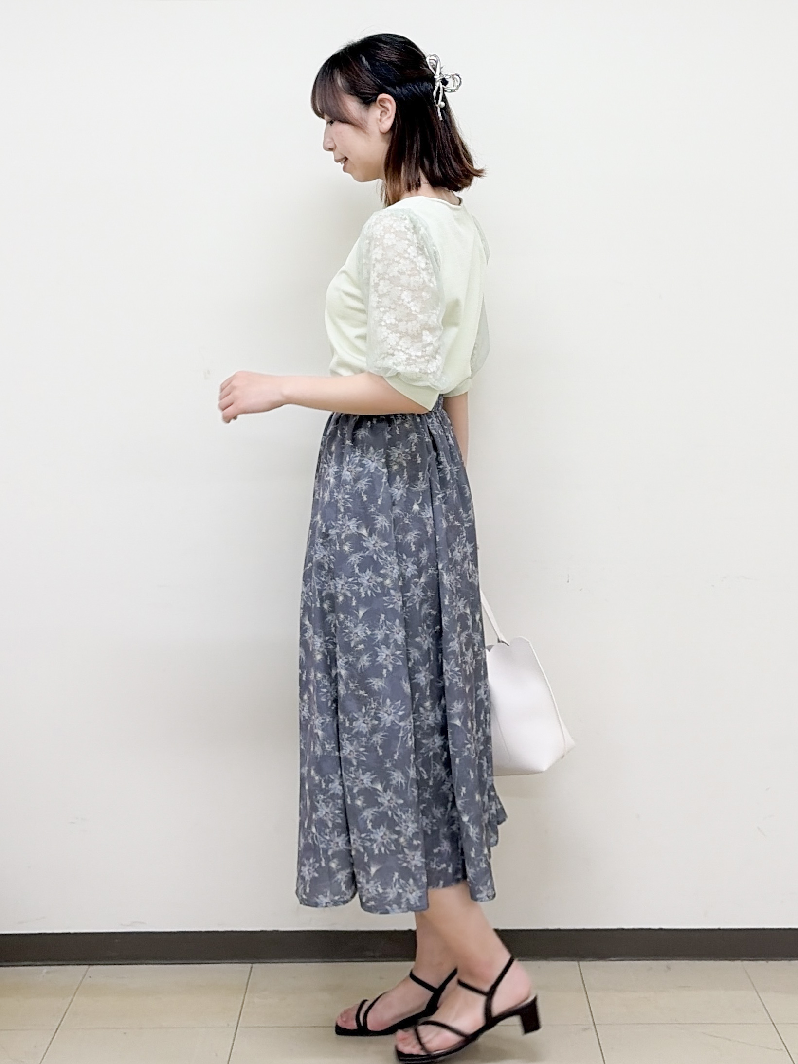 yurinaさんの「index｜【UVケア】レーススリーブハートネックニット《洗濯機OK／抗ピル／XS～LL》」を使ったコーディネート