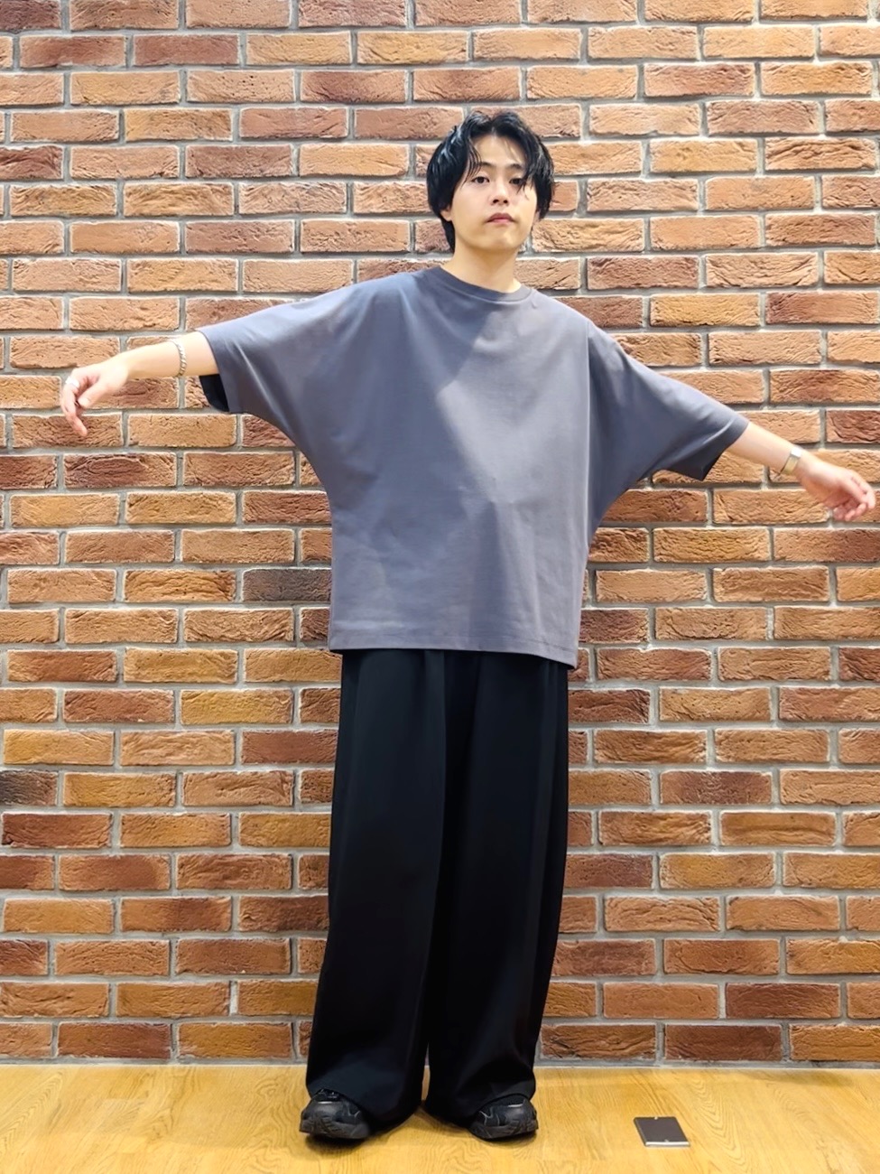 ワッキーさんの「tk.TAKEO KIKUCHI｜ドルマンカットソー」を使ったコーディネート