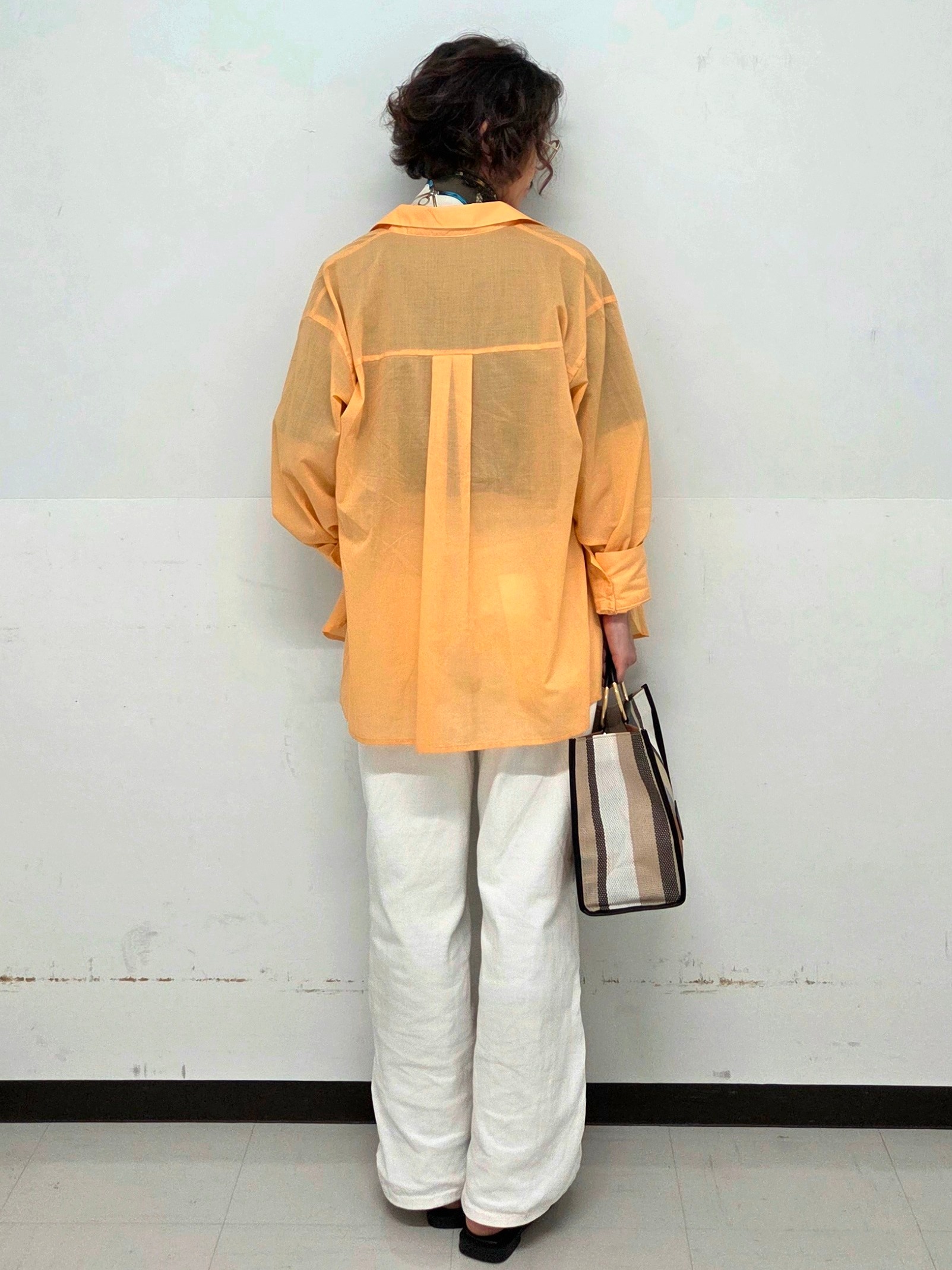 くまみさんの「OPAQUE.CLIP｜シアーローンシャツ【洗濯機OK】」を使ったコーディネート
