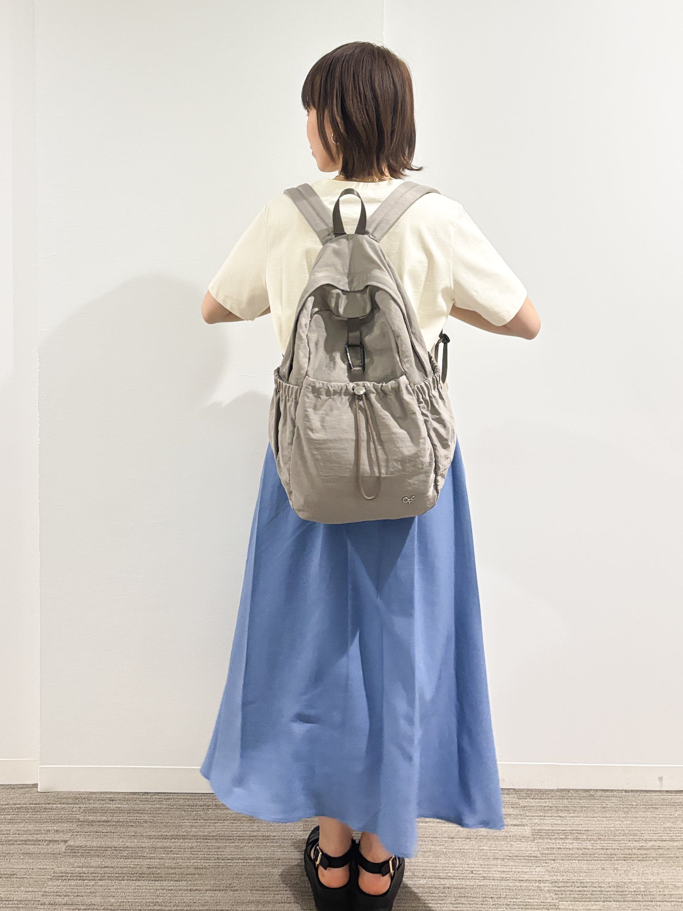 kumiさんの「OPAQUE.CLIP｜アソートロゴTシャツ【洗濯機OK】」を使ったコーディネート