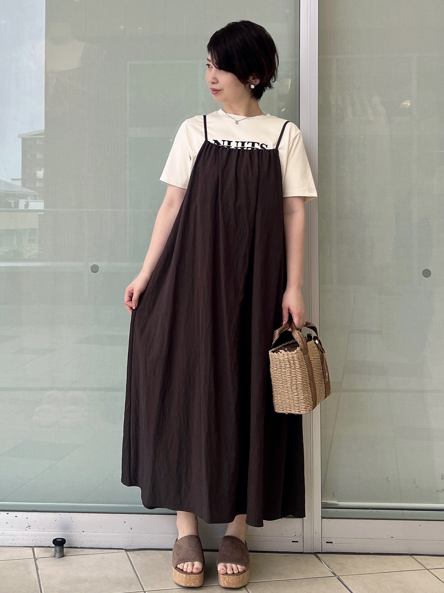 yo-koさんの「OPAQUE.CLIP｜アソートロゴTシャツ【洗濯機OK】」を使ったコーディネート