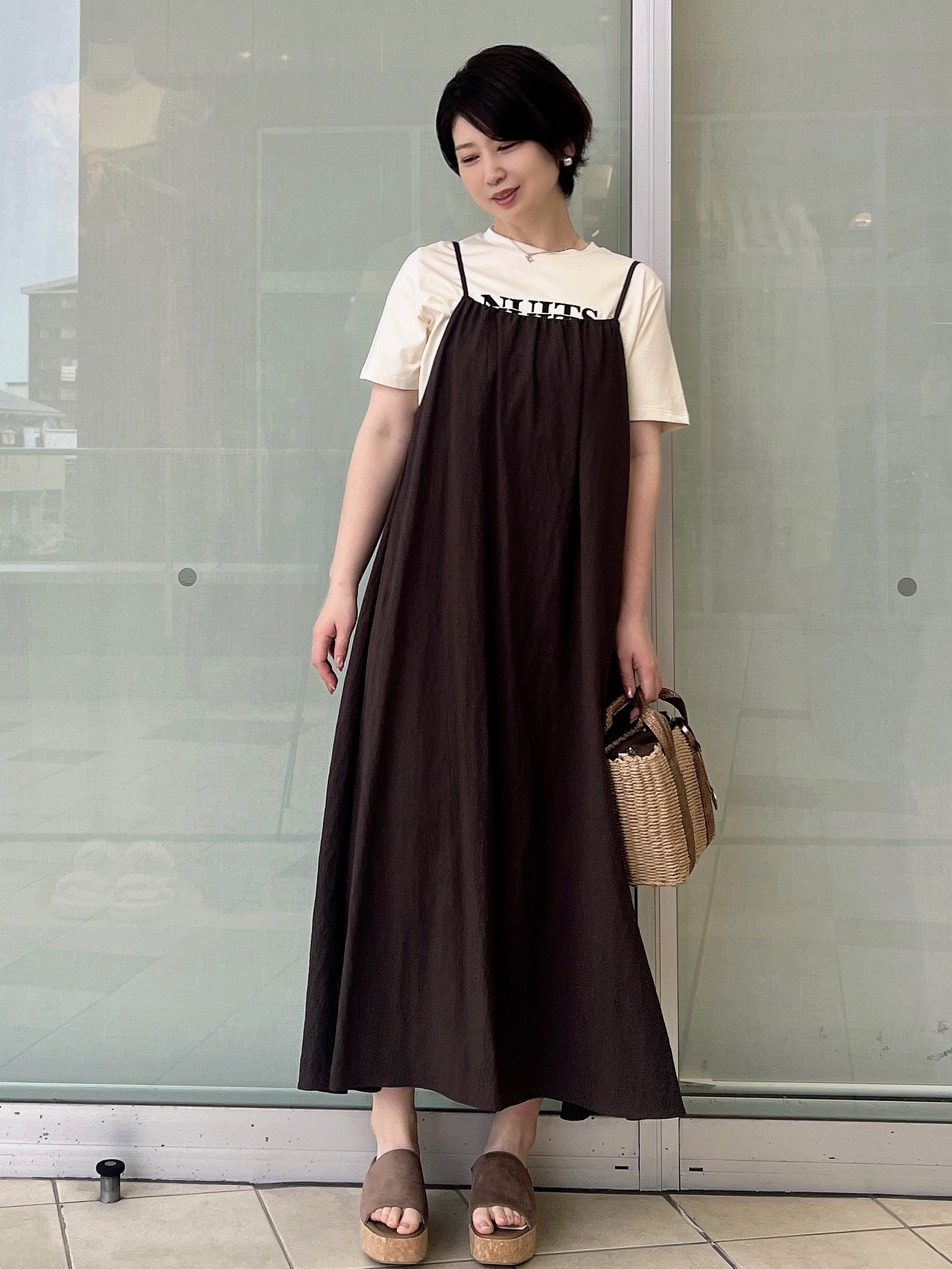 yo-koさんの「OPAQUE.CLIP｜アソートロゴTシャツ【洗濯機OK】」を使ったコーディネート