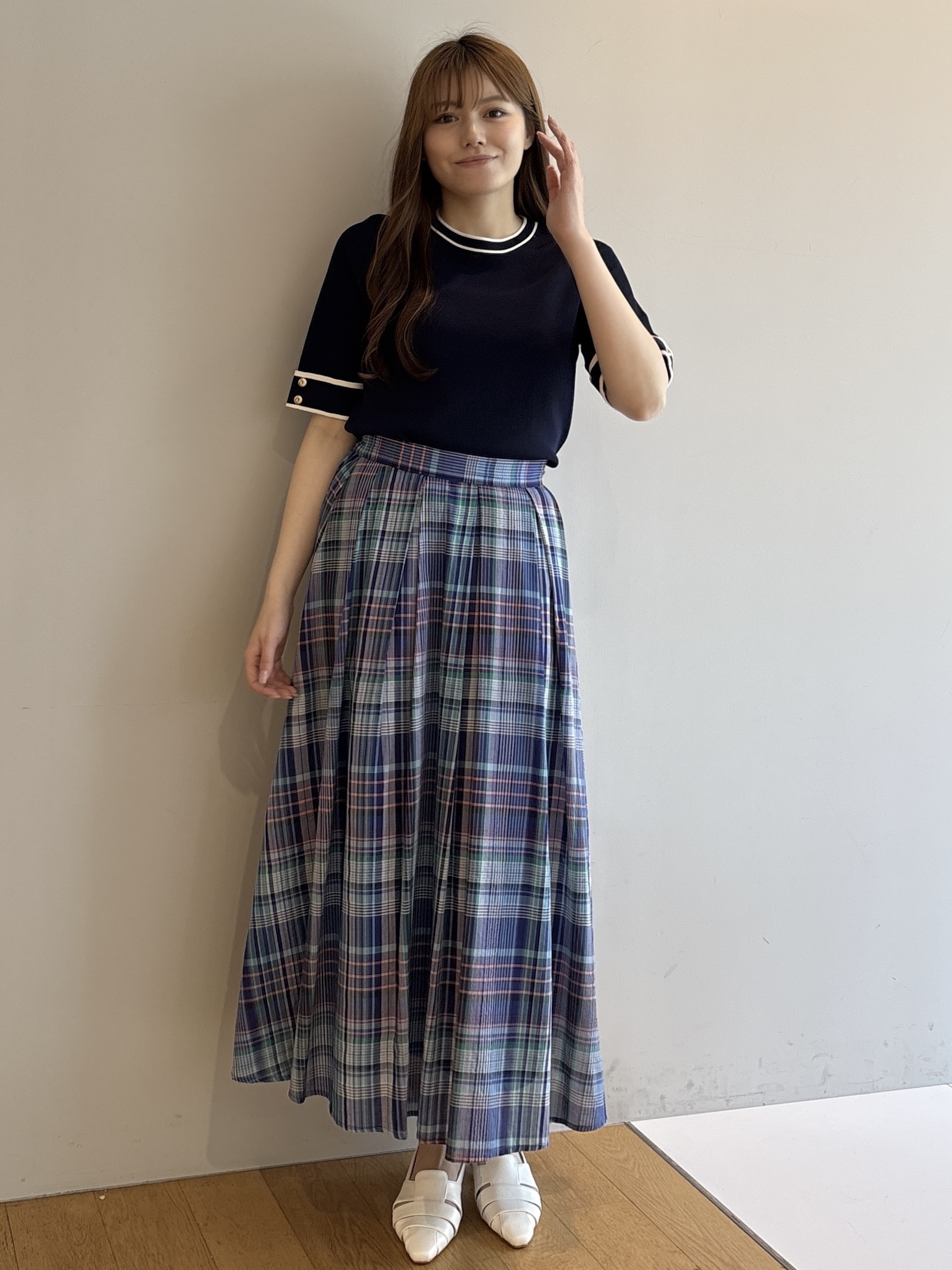 sayaさんの「grove｜新色追加！【シリーズ累計36万枚/名品ニット】やわらかドライタッチ 袖メッシュ編みニット」を使ったコーディネート