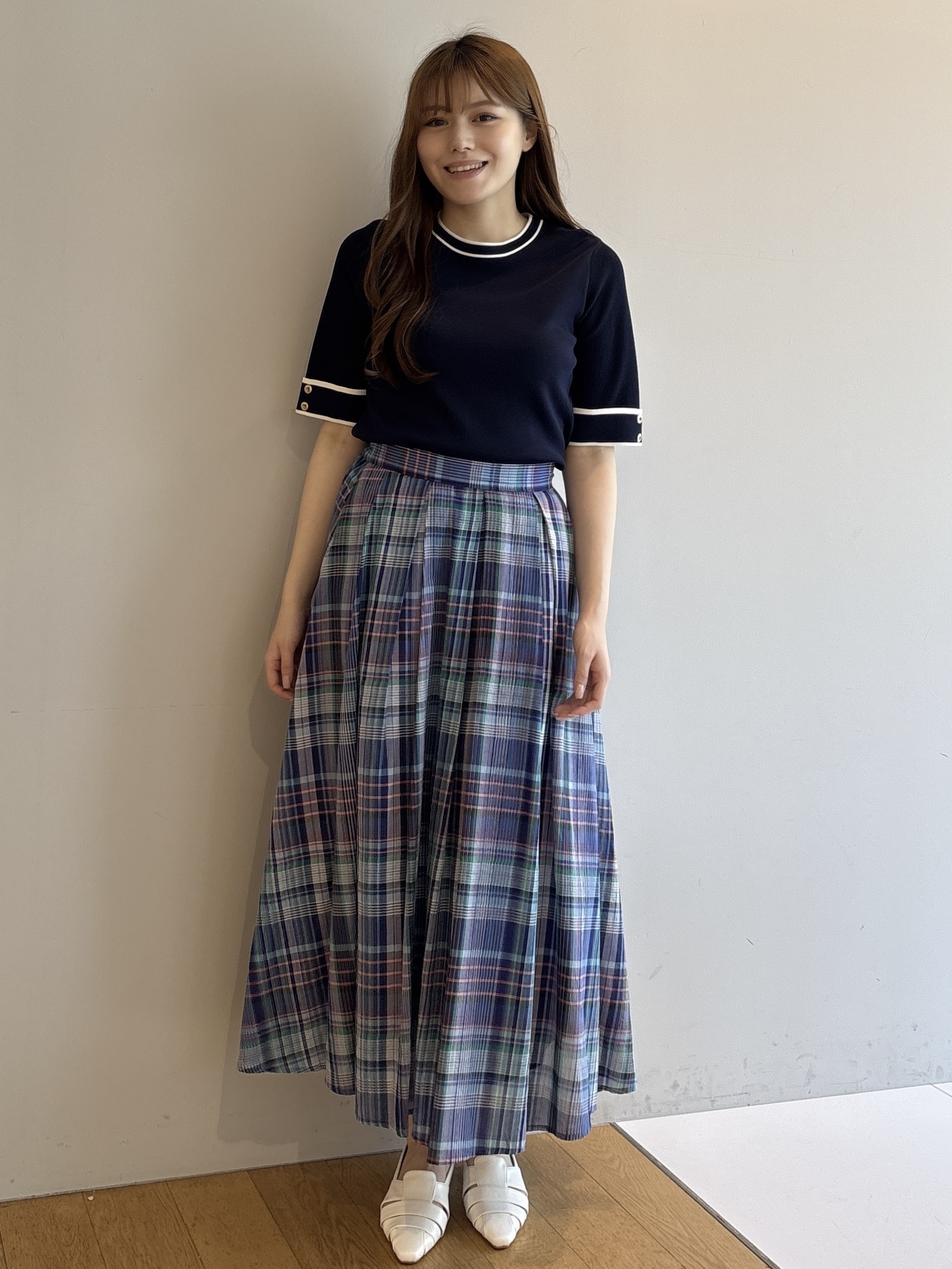 sayaさんの「grove｜新色追加！【シリーズ累計36万枚/名品ニット】やわらかドライタッチ 袖メッシュ編みニット」を使ったコーディネート