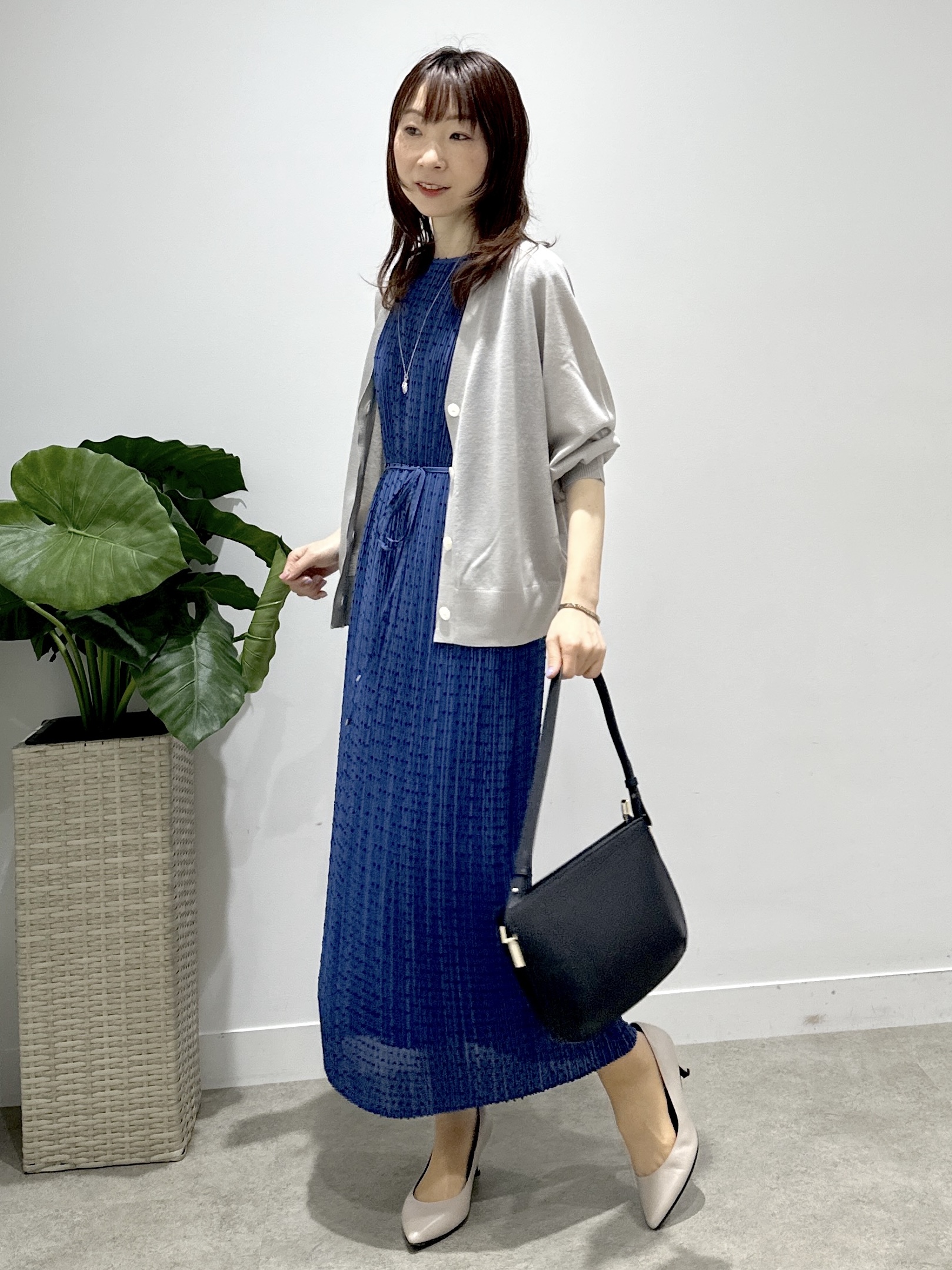 Miwaさんの「UNTITLED｜【華やか/シアー感】ドットジャガードワンピース」を使ったコーディネート