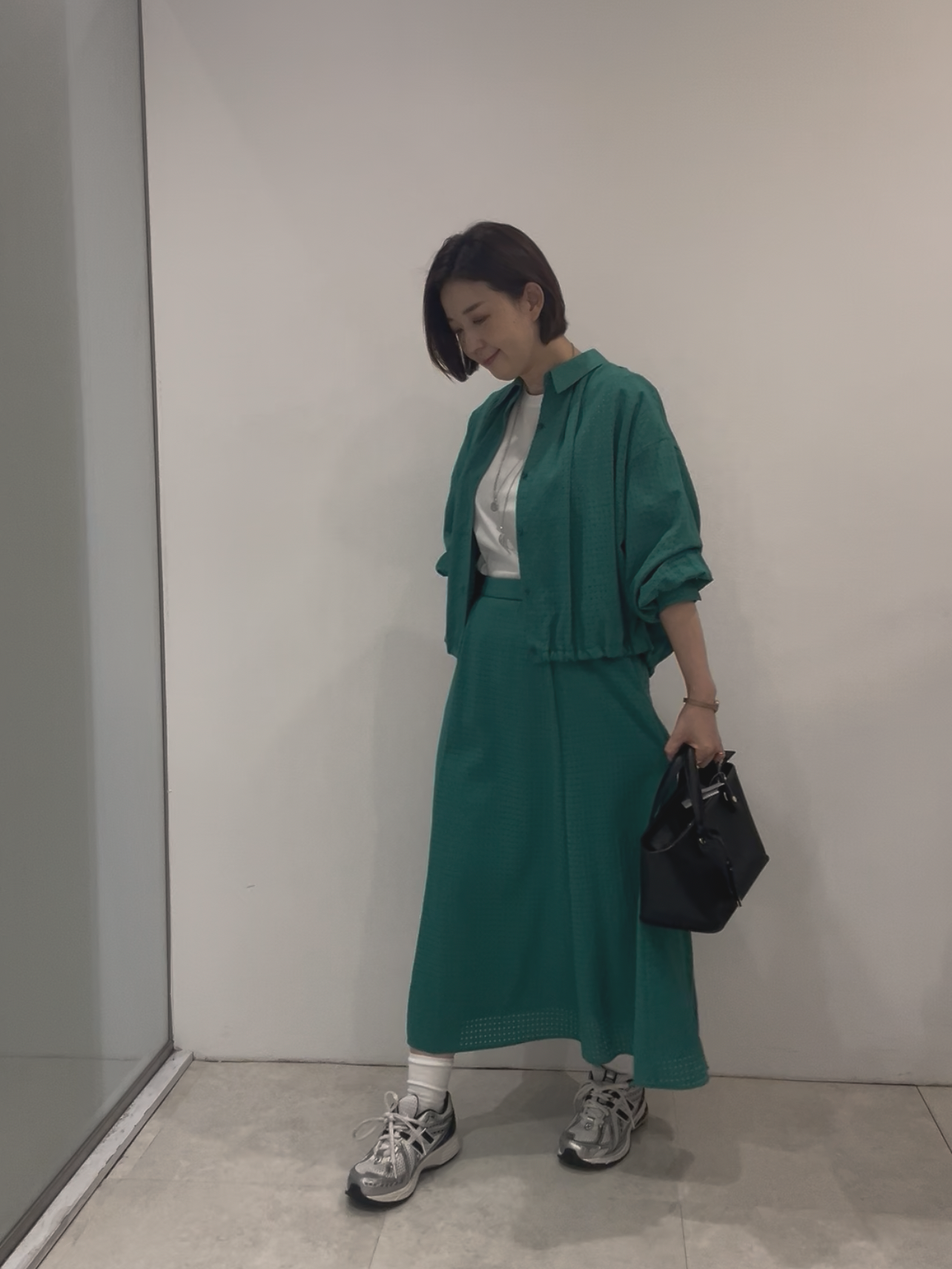 まどかさんの「UNTITLED｜【選べる2柄／セットアップ可】フレアシルエットスカート」を使ったコーディネート
