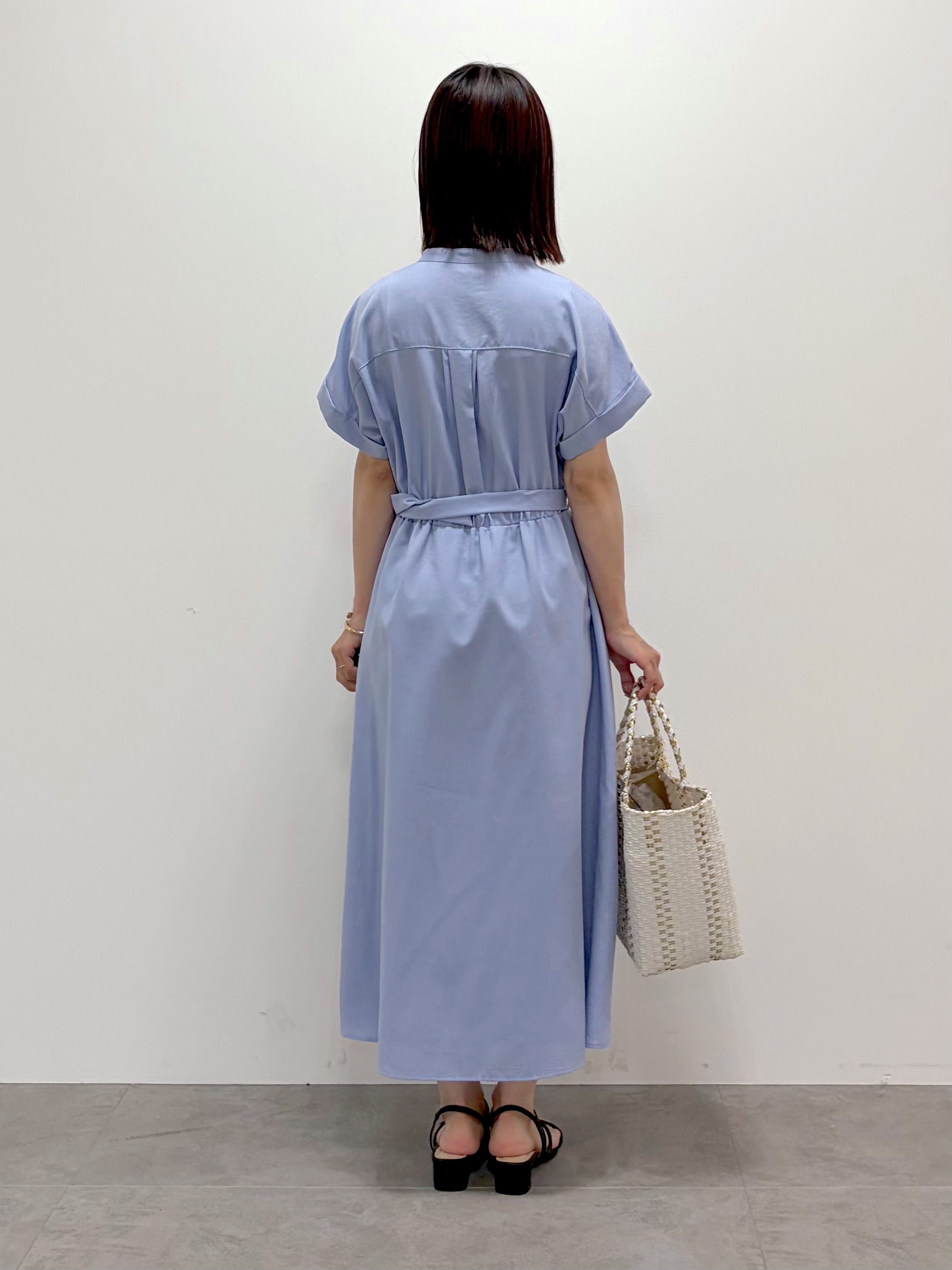 kozuさんの「index｜【接触冷感】ビジューボタンカーディガン《抗ピリング／洗濯機OK》」を使ったコーディネート
