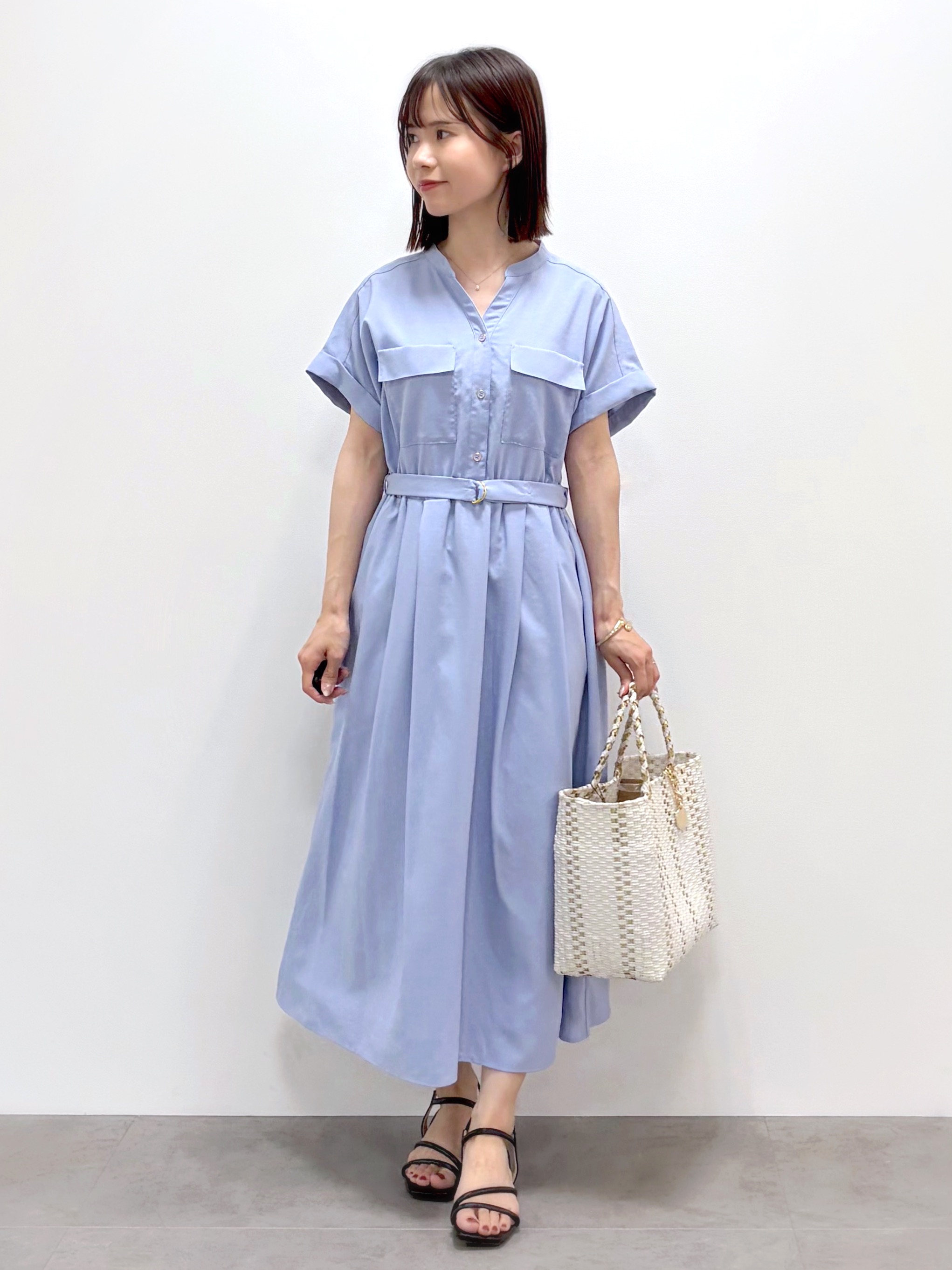 kozuさんの「index｜【接触冷感】ビジューボタンカーディガン《抗ピリング／洗濯機OK》」を使ったコーディネート