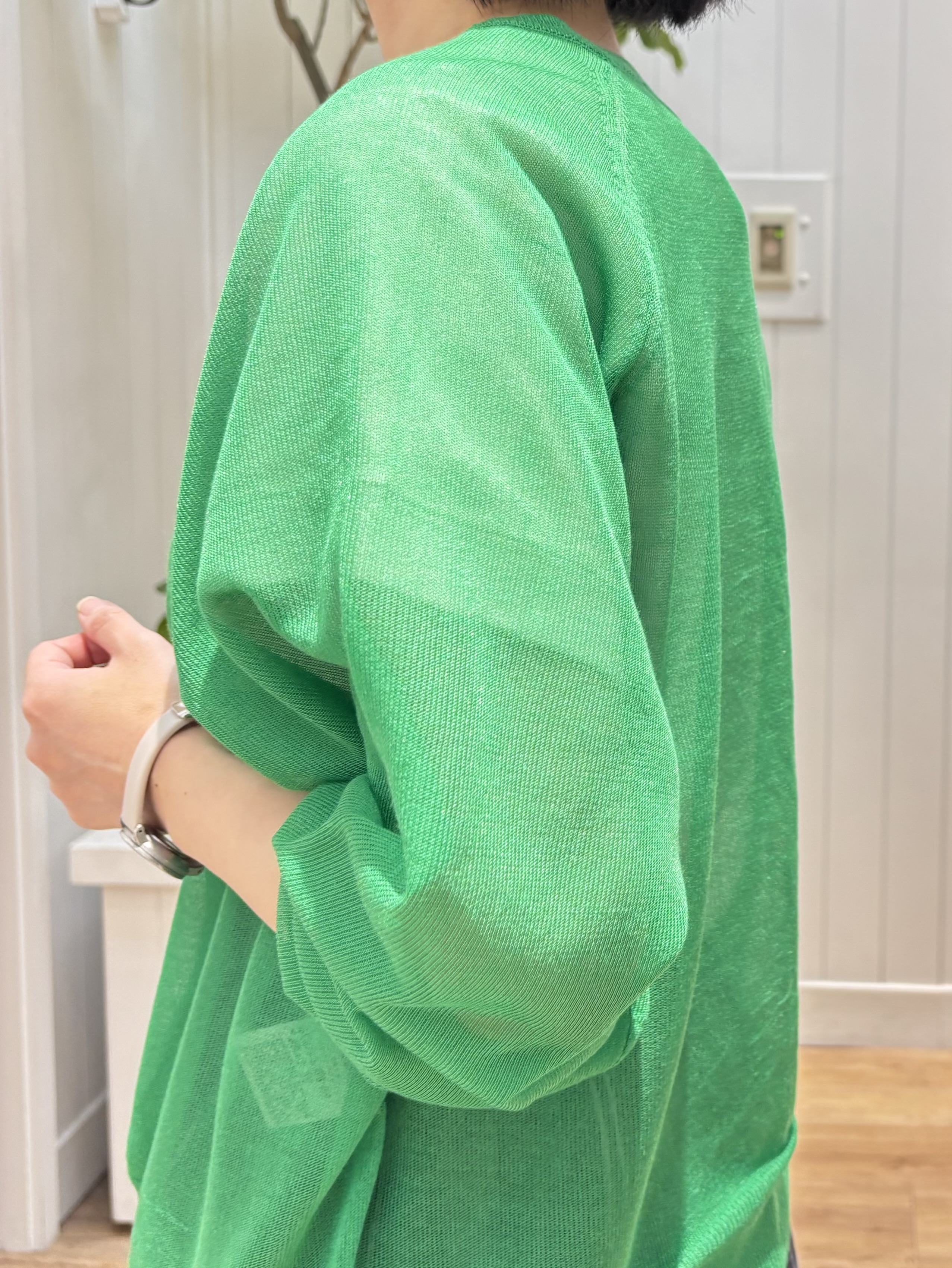 OKADAさんの「Dessin｜お守りカーディガン -ウォッシャブル-」を使ったコーディネート