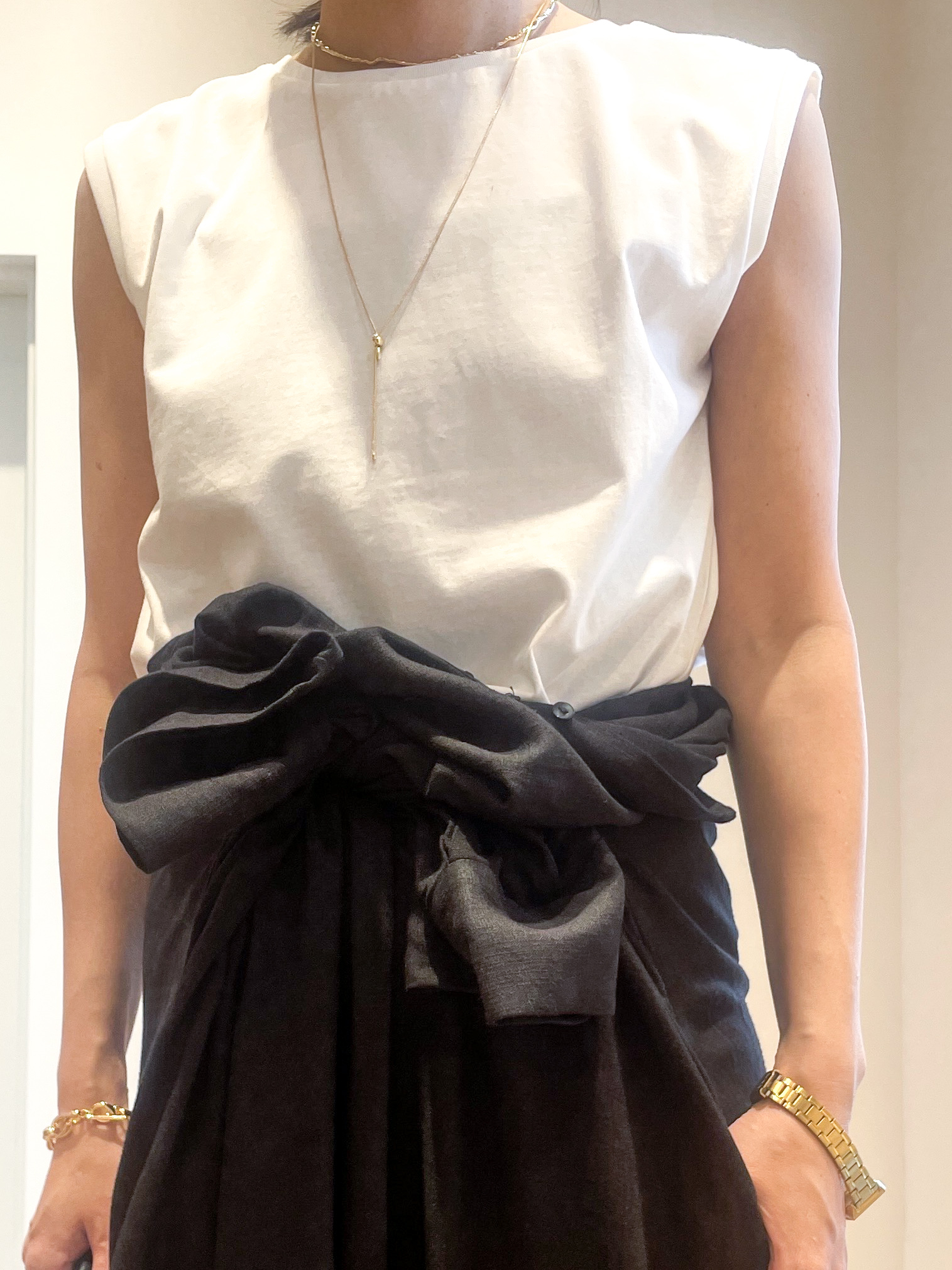あいさんの「OPAQUE.CLIP｜マルチボーダーアソート ノースリーブTシャツ【洗濯機OK】」を使ったコーディネート