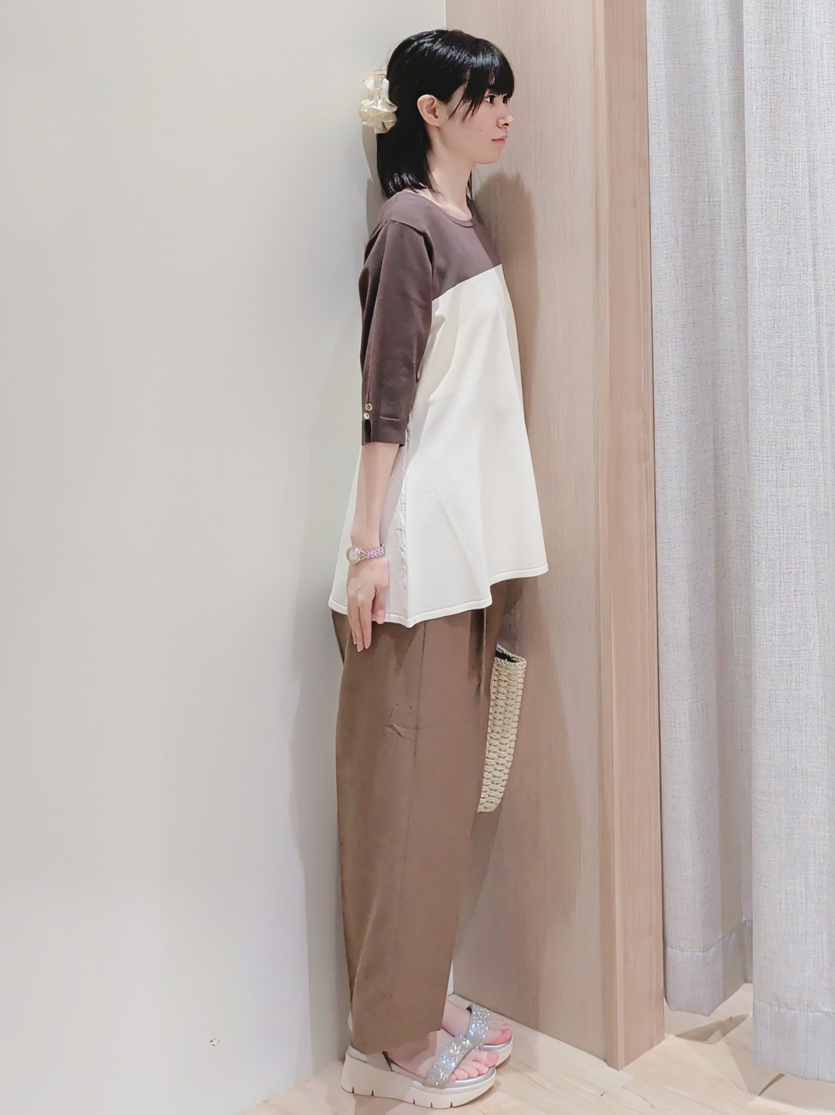 Yuiさんの「grove｜【体型カバー/UV】一枚でコーデが決まる、配色フレアニットプルオーバー」を使ったコーディネート