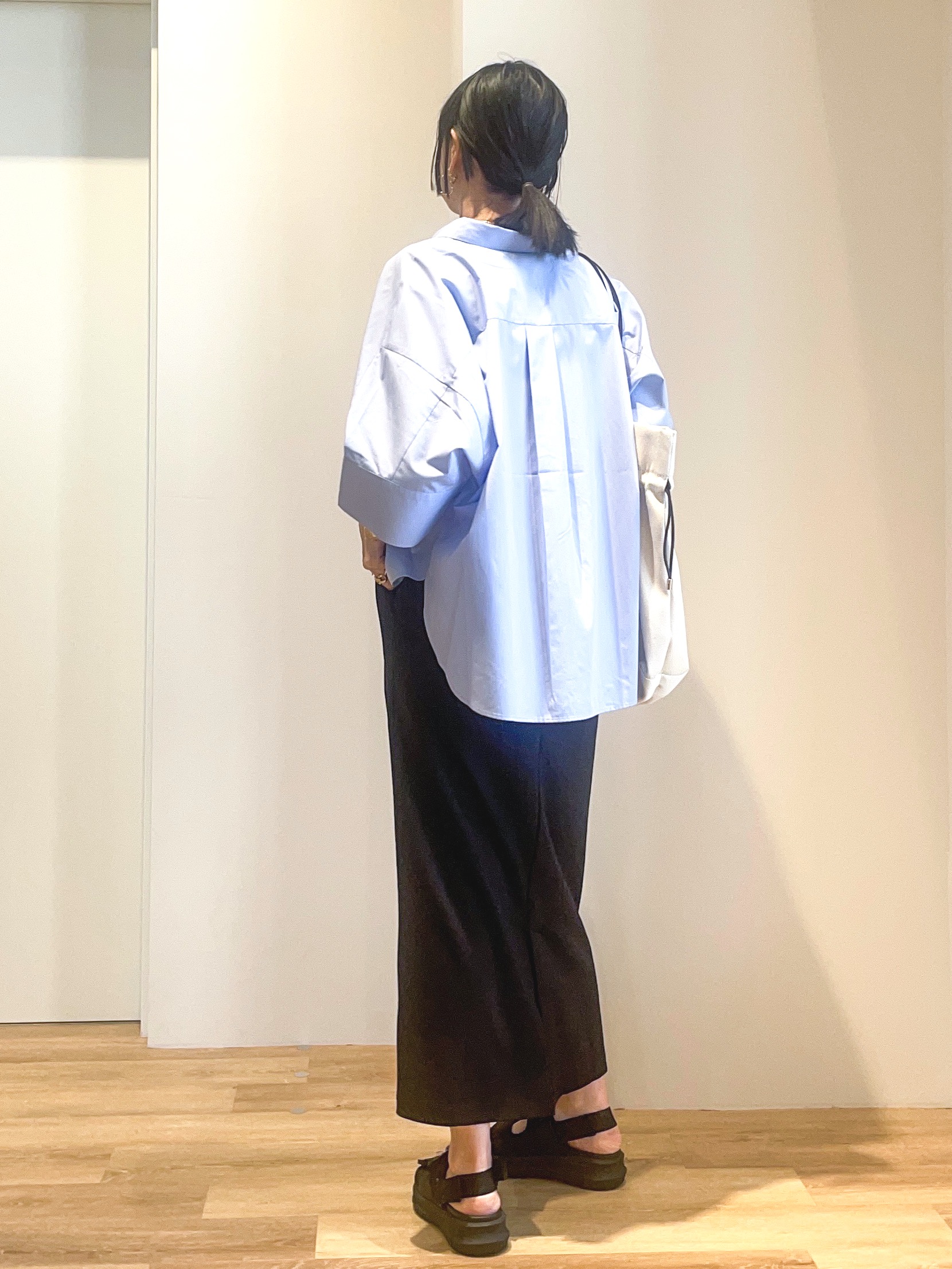 あいさんの「OPAQUE.CLIP｜【接触冷感】ハーフスリーブシャツ《洗濯機OK／防シワ加工》」を使ったコーディネート