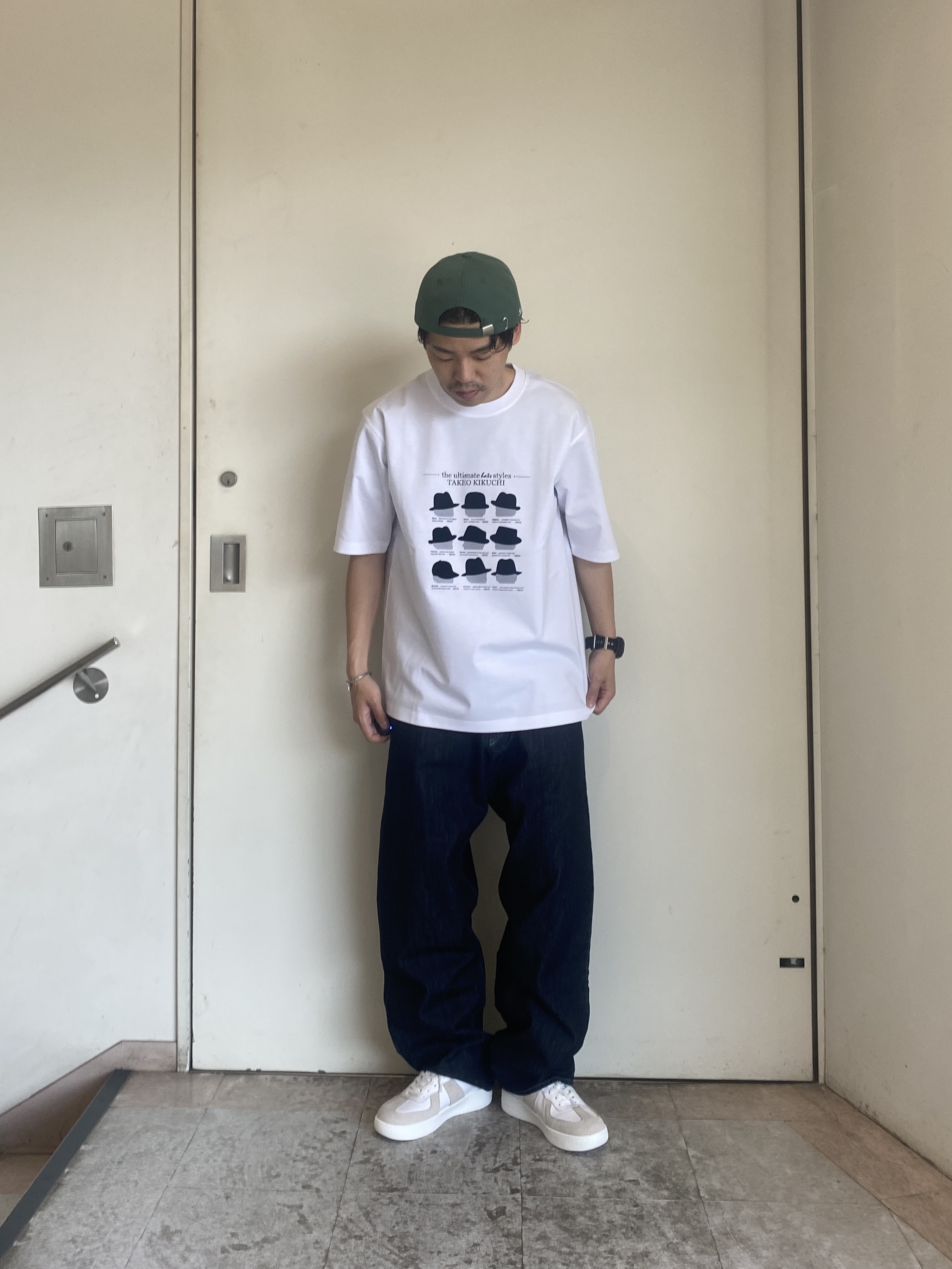 石井友也さんの「TAKEO KIKUCHI｜【BOWLER HAT LABEL】レザースニーカー」を使ったコーディネート