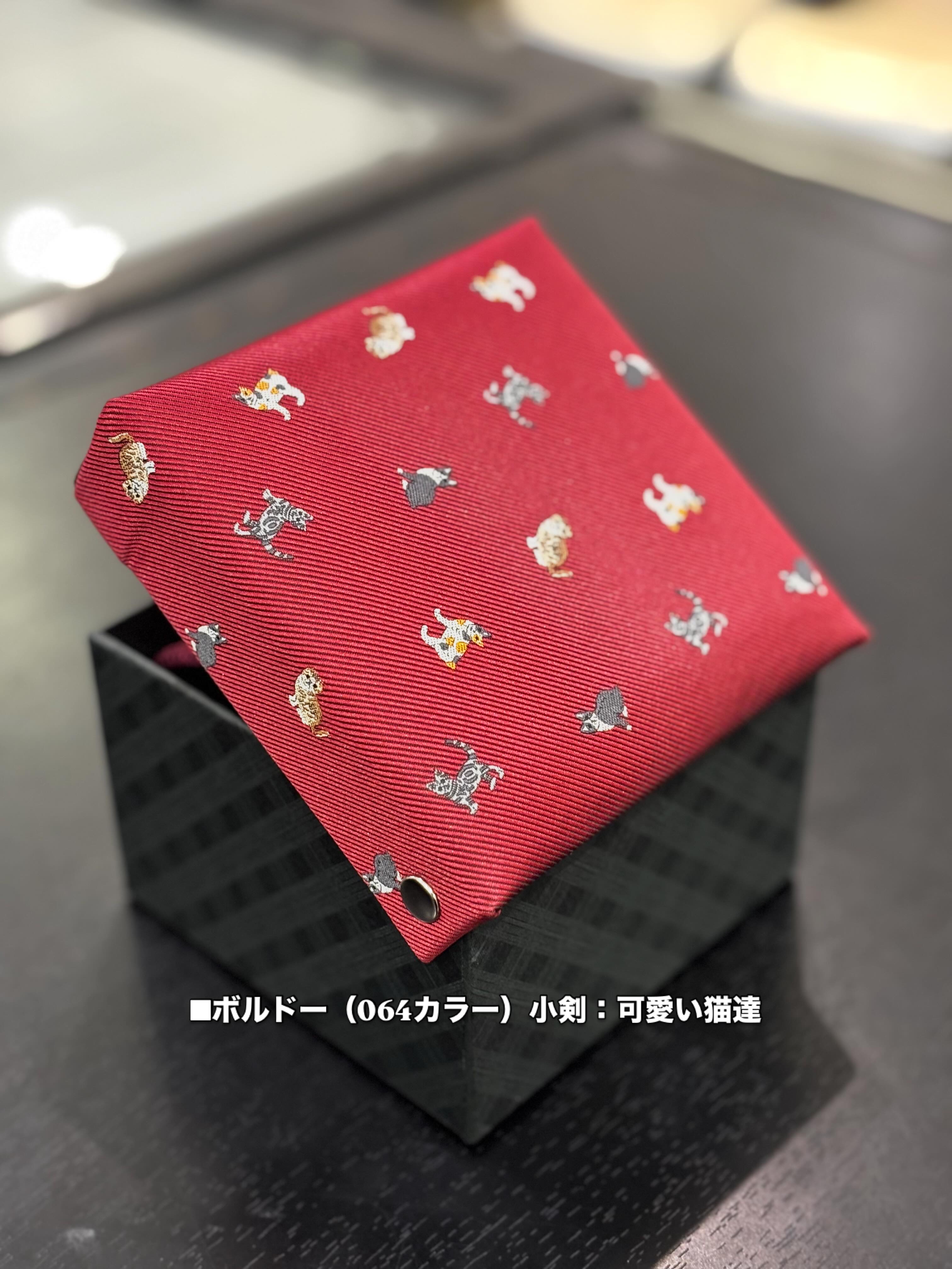 ウララさんの「TAKEO KIKUCHI｜【アニマル柄】ネクタイ＆タイバーBOXセット」を使ったコーディネート