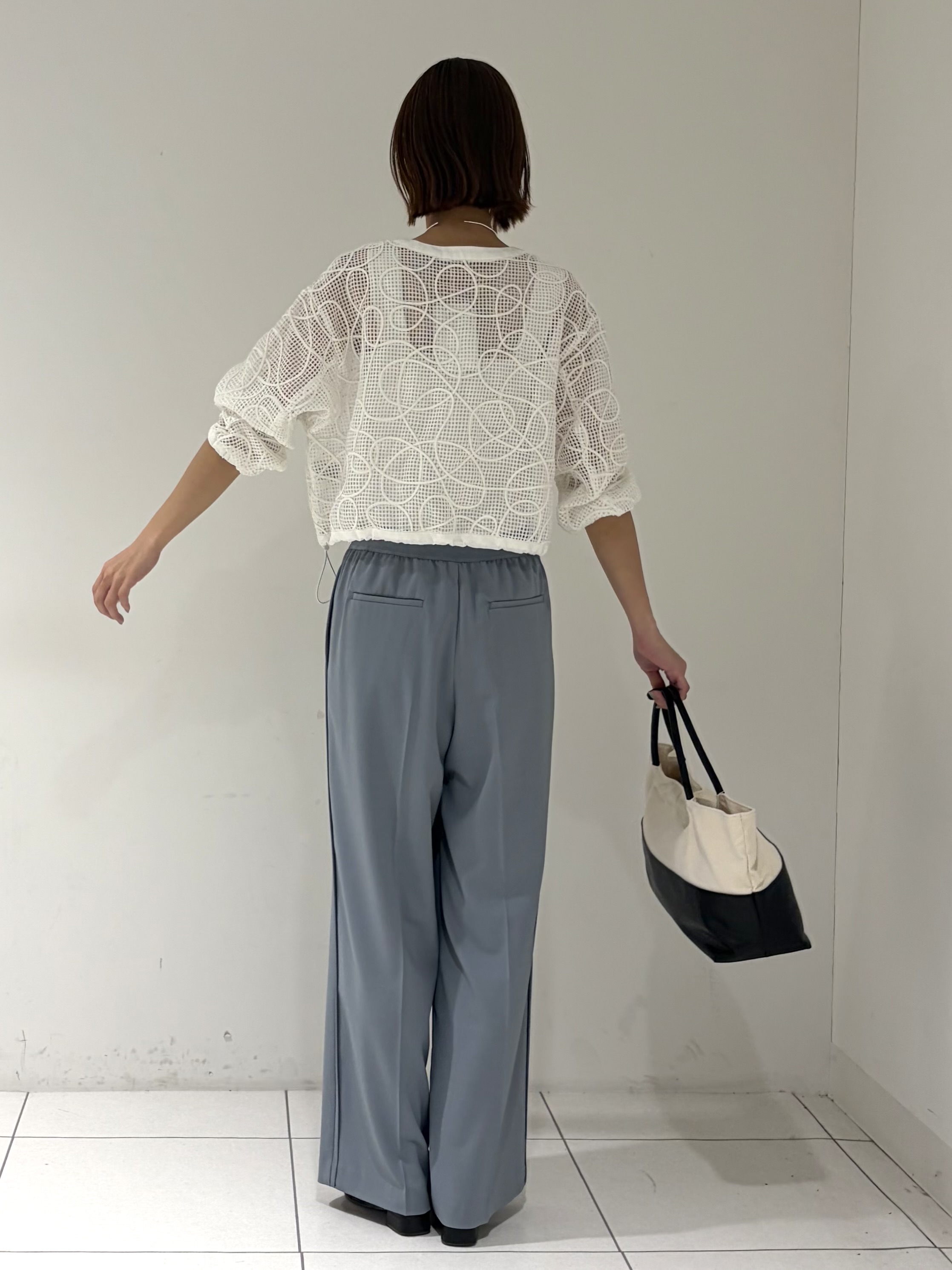 shioriさんの「INDIVI｜アートメッシュブルゾン」を使ったコーディネート