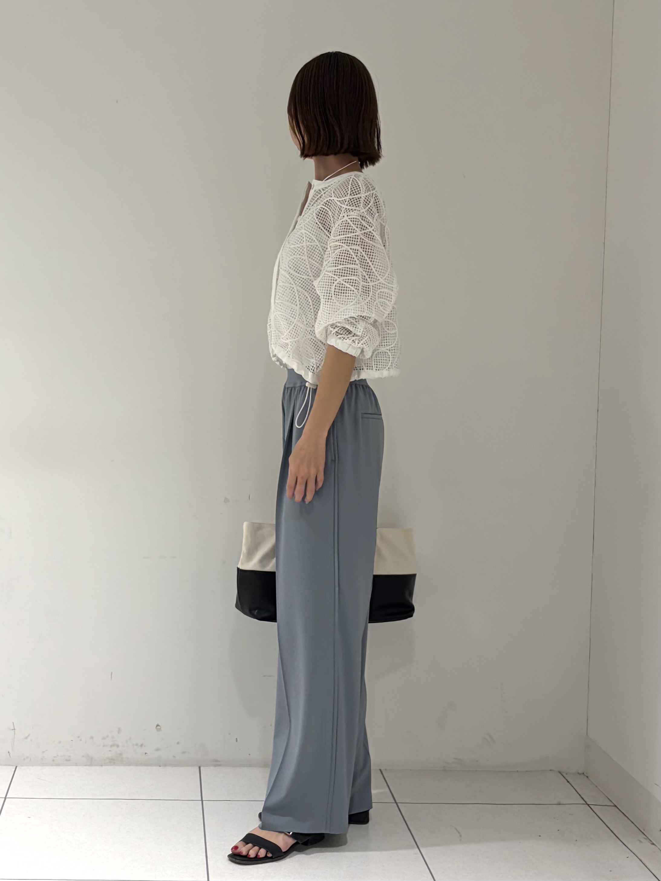 shioriさんの「INDIVI｜アートメッシュブルゾン」を使ったコーディネート