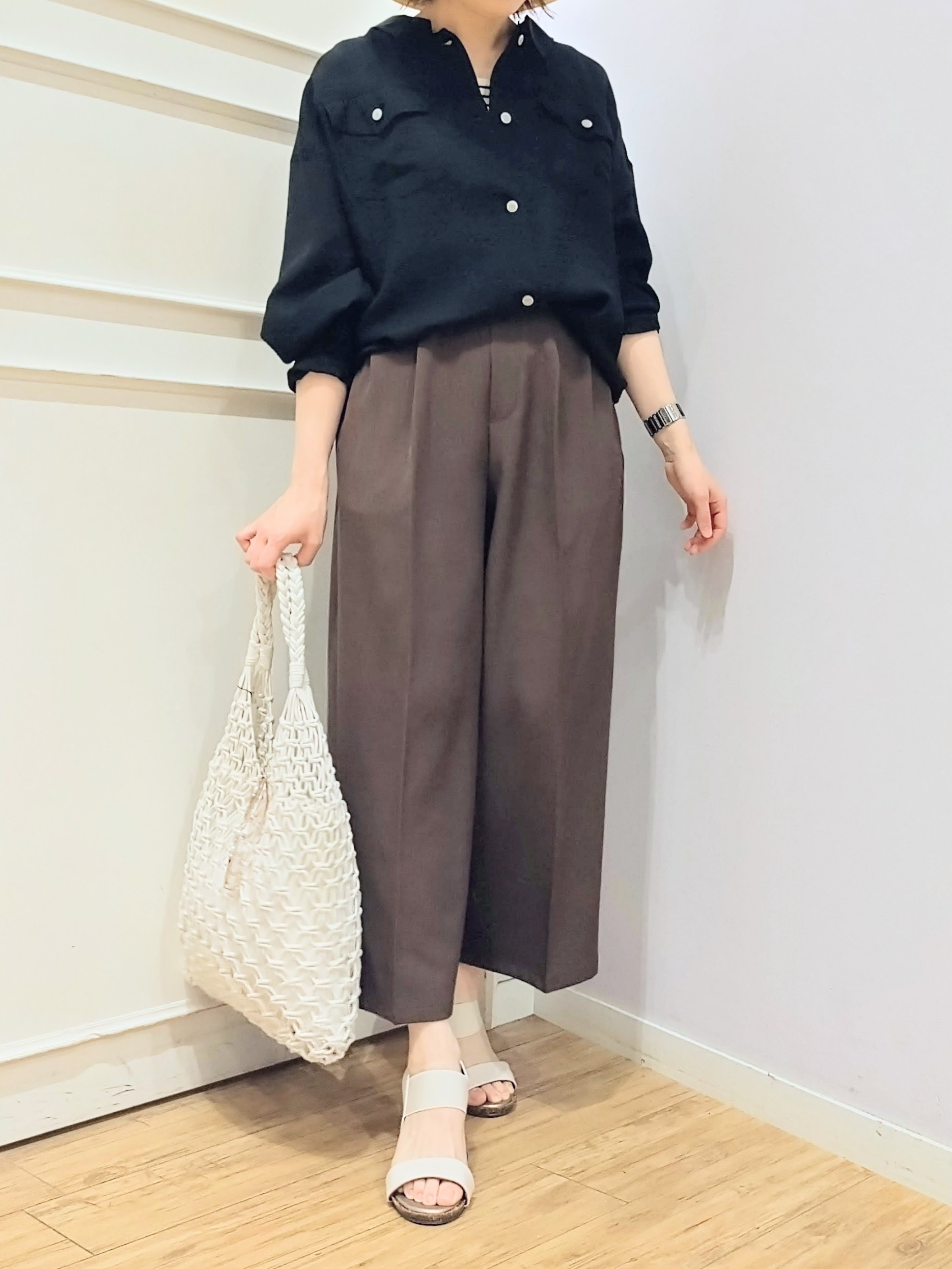 miomioさんの「SHOO･LA･RUE｜【洗濯機可/S-LL】Gジャン風シアーシャツジャケット」を使ったコーディネート