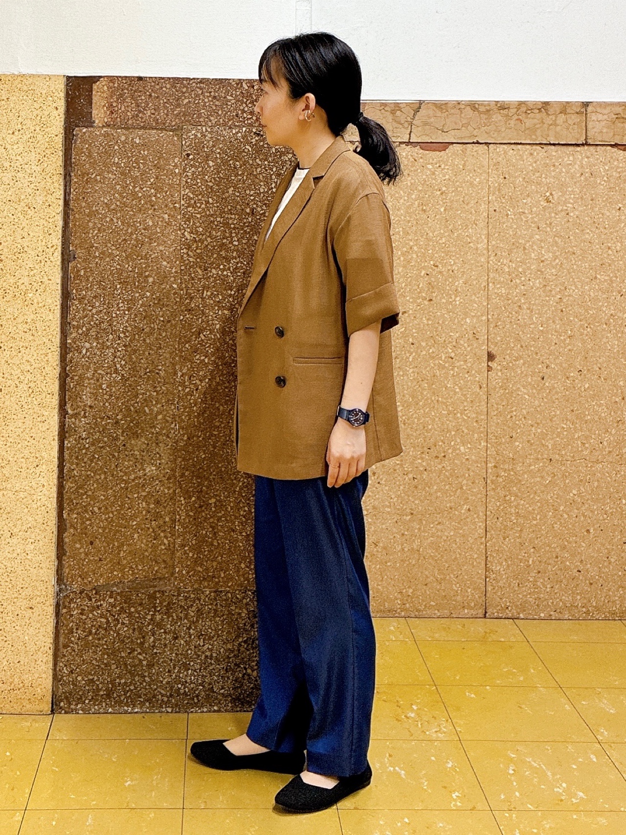 hattoriさんの「INDIVI｜【洗える／メッシュ素材／SETUP可能】半袖シアージャケット」を使ったコーディネート