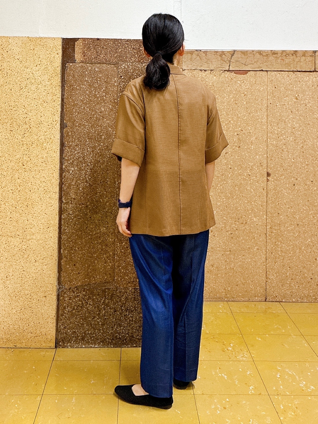 hattoriさんの「INDIVI｜【洗える／メッシュ素材／SETUP可能】半袖シアージャケット」を使ったコーディネート