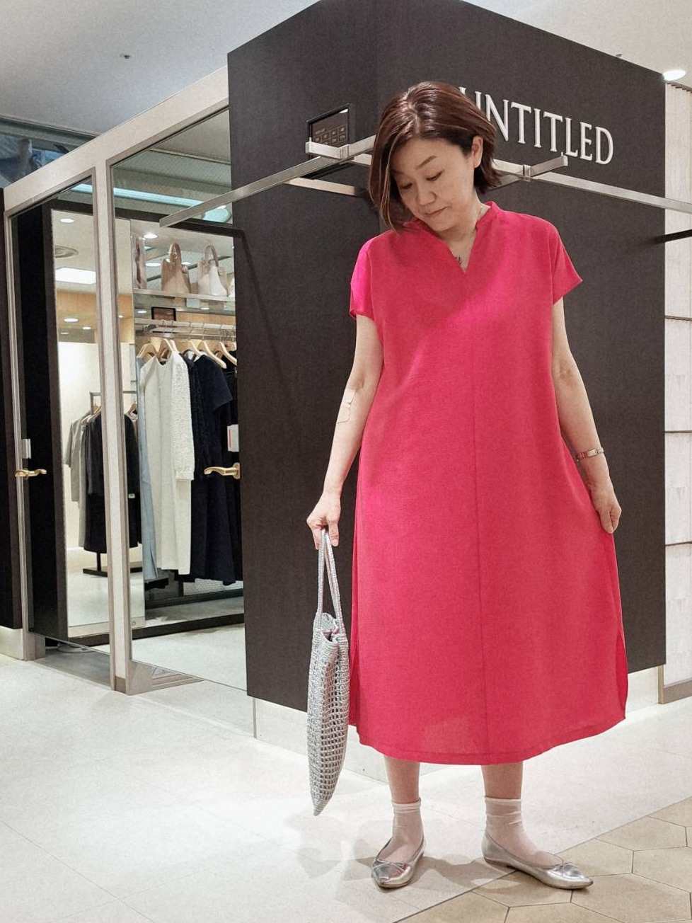 姉さんさんの「UNTITLED｜【UV/接触冷感/遮熱/通気性】スラブバンドカラーワンピース」を使ったコーディネート