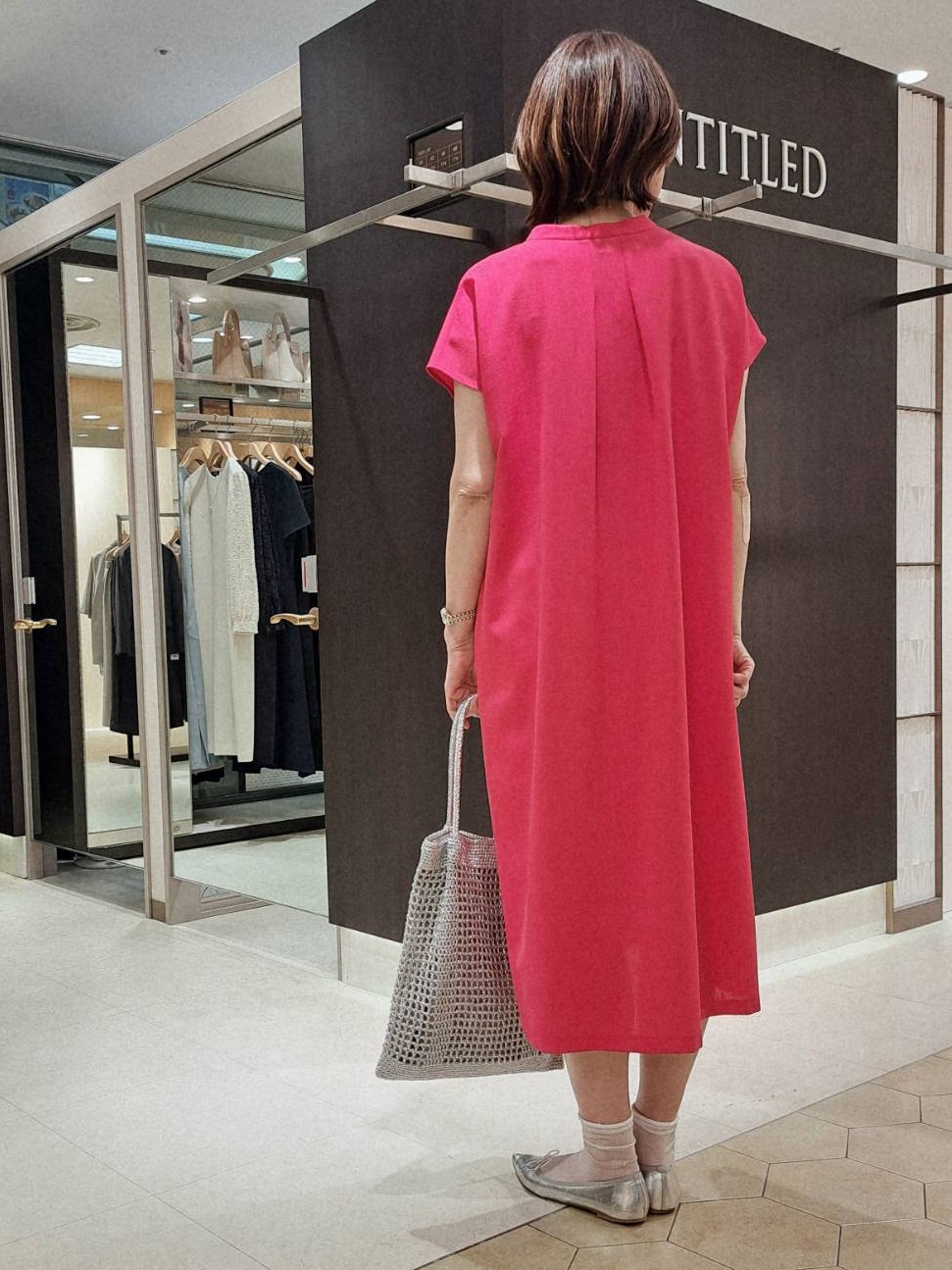 姉さんさんの「UNTITLED｜【UV/接触冷感/遮熱/通気性】スラブバンドカラーワンピース」を使ったコーディネート