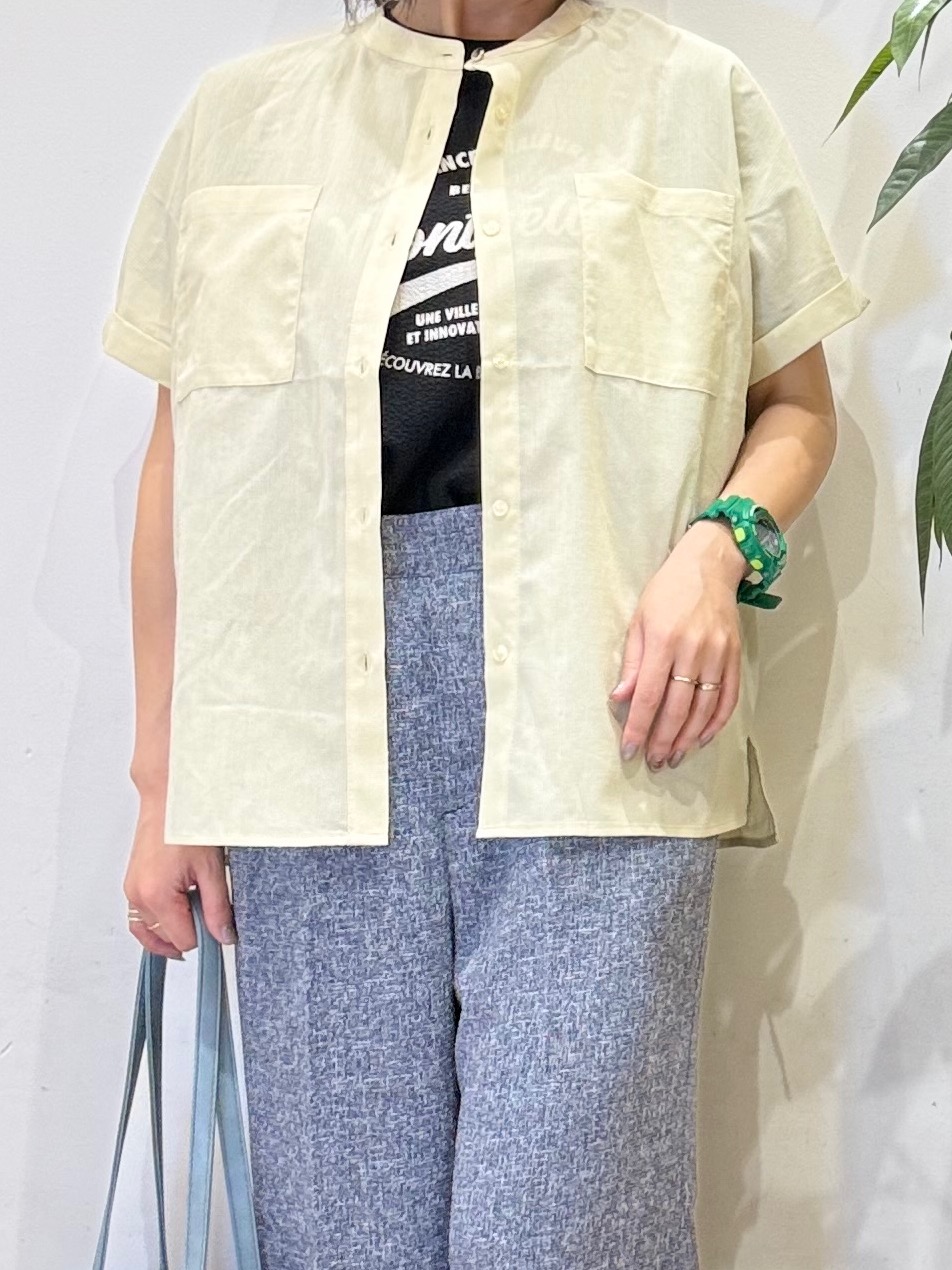 misakiさんの「SHOO･LA･RUE｜【通気性〇/UV/S-LL】風が通り抜ける 半袖バンドカラーシアーシャツ」を使ったコーディネート