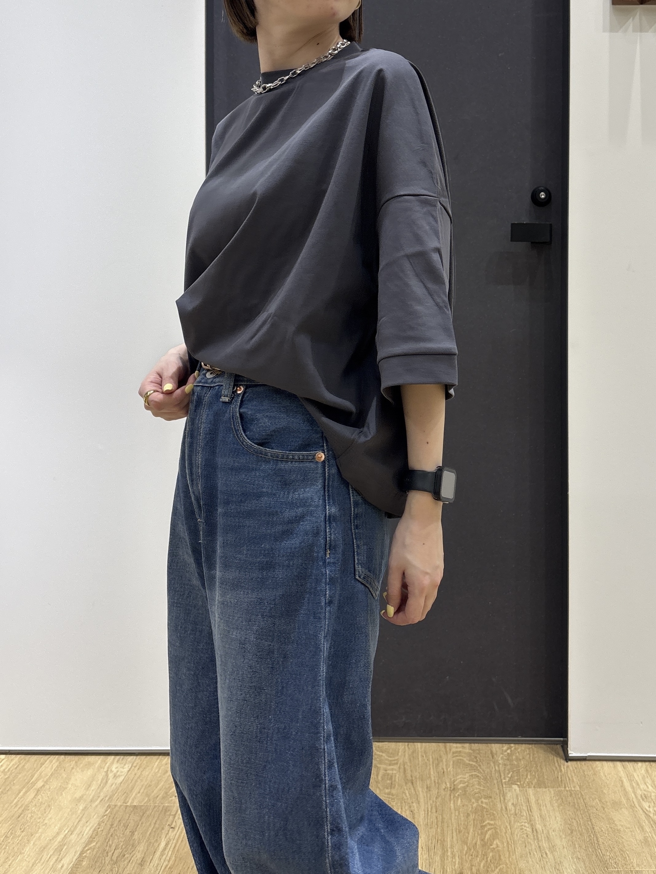 risaさんの「Dessin｜【体型カバー】美光沢カットソーボクシーシルエット」を使ったコーディネート