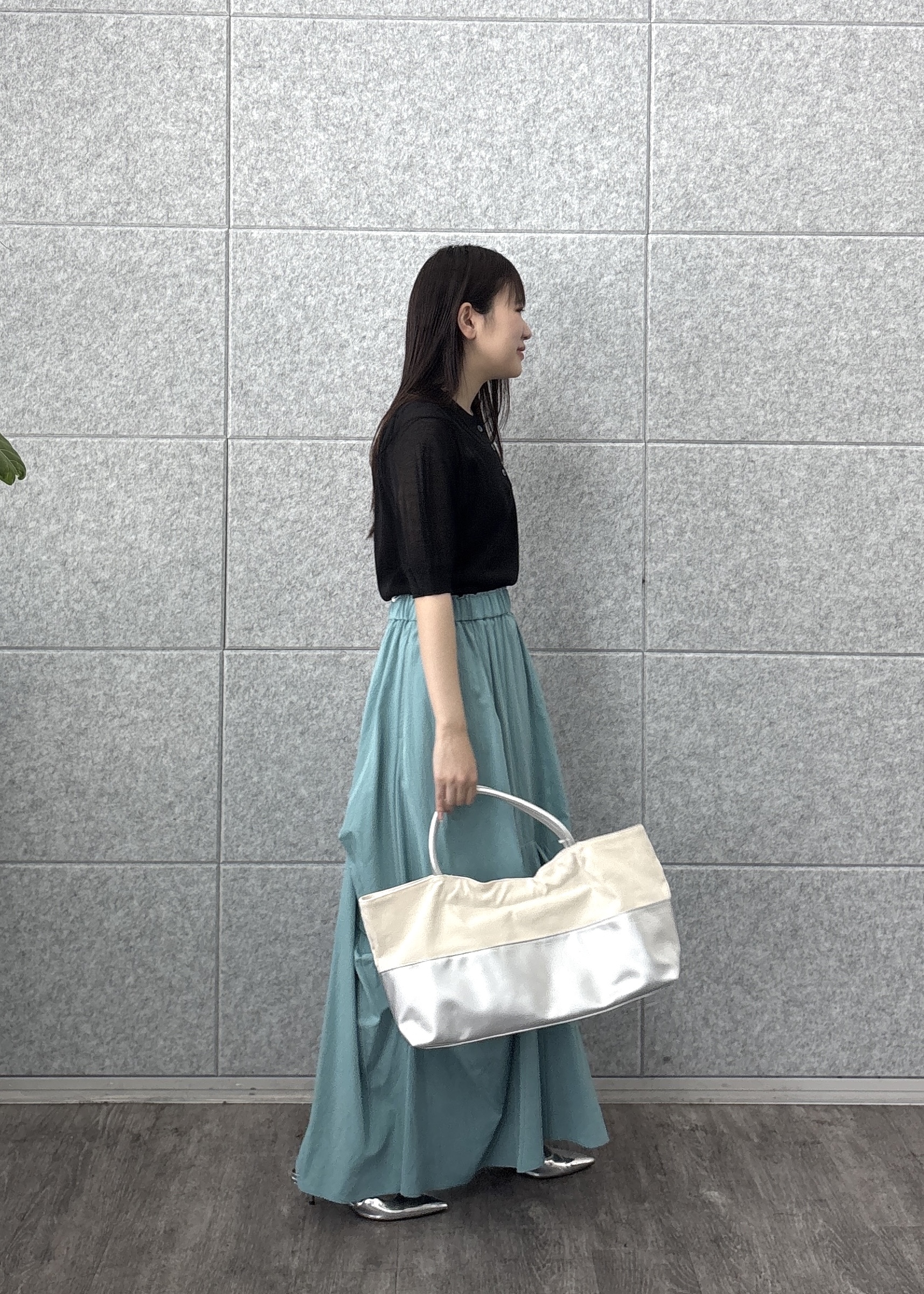 Renoさんの「INDIVI｜フォルムスリーブポロニット」を使ったコーディネート