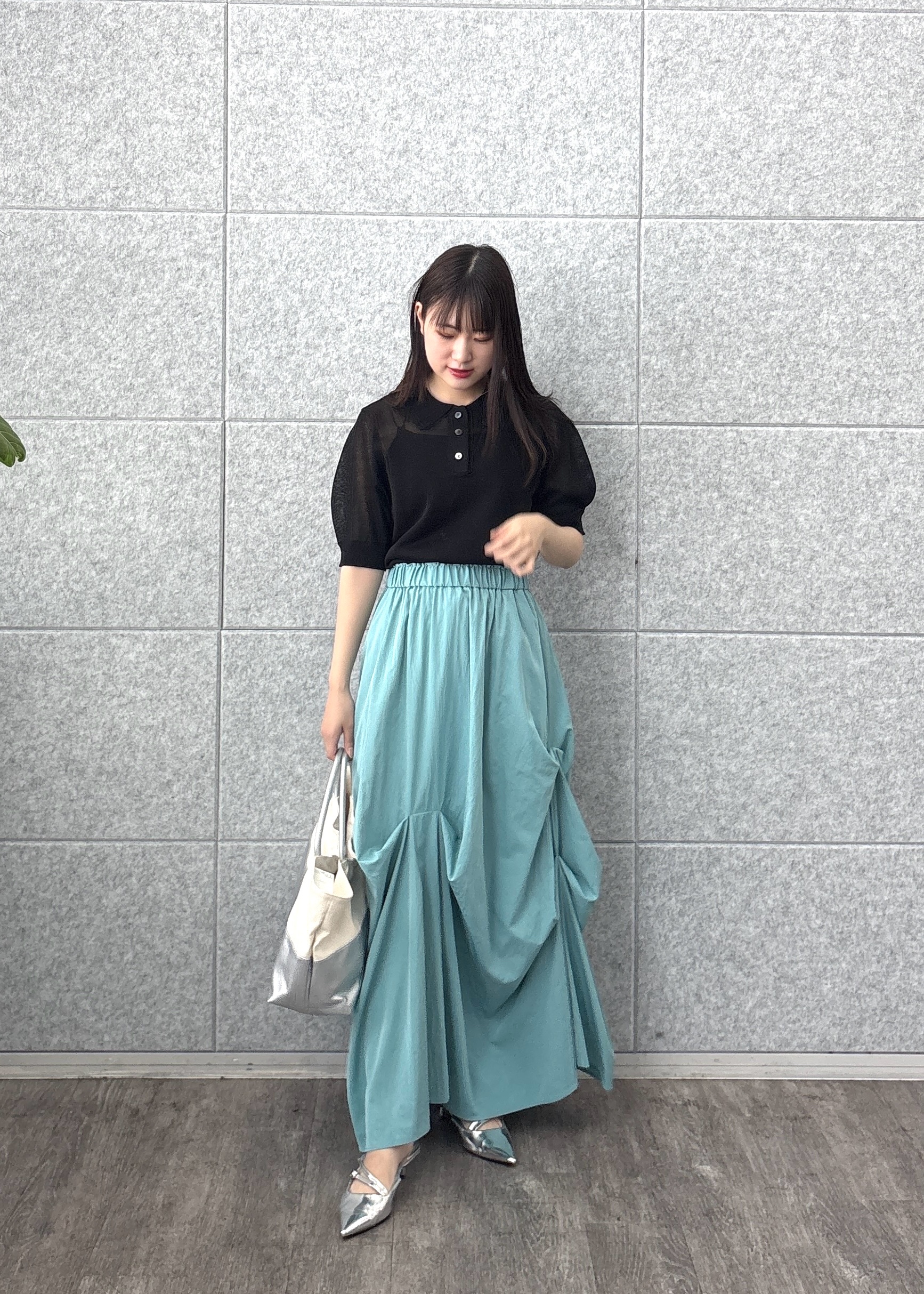 Renoさんの「INDIVI｜フォルムスリーブポロニット」を使ったコーディネート