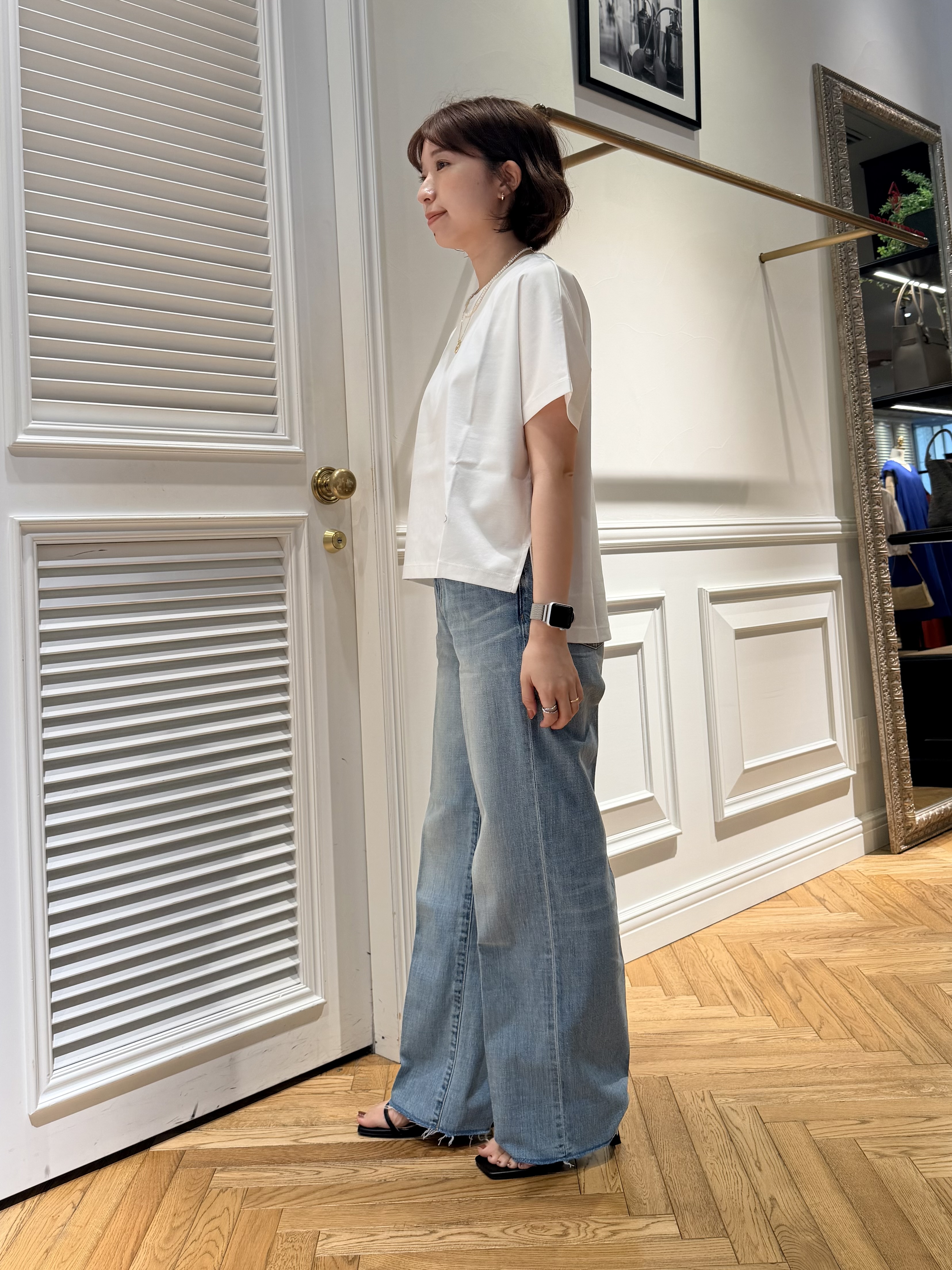 つじ まこさんの「DRESSTERIOR｜【接触冷感／抗菌防臭／消臭】アイスクリアコットンドルマンTシャツ」を使ったコーディネート