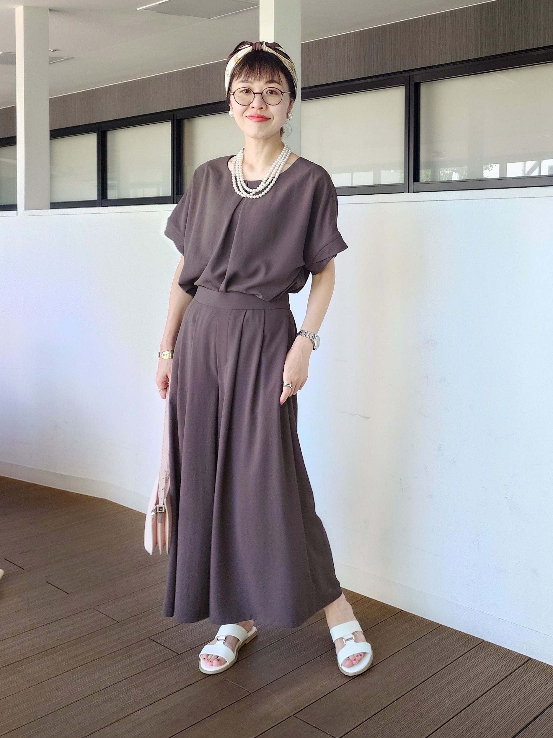MUTSUKOさんの「UNTITLED｜【日除け・冷房対策に】コットンリネンカーディガン」を使ったコーディネート