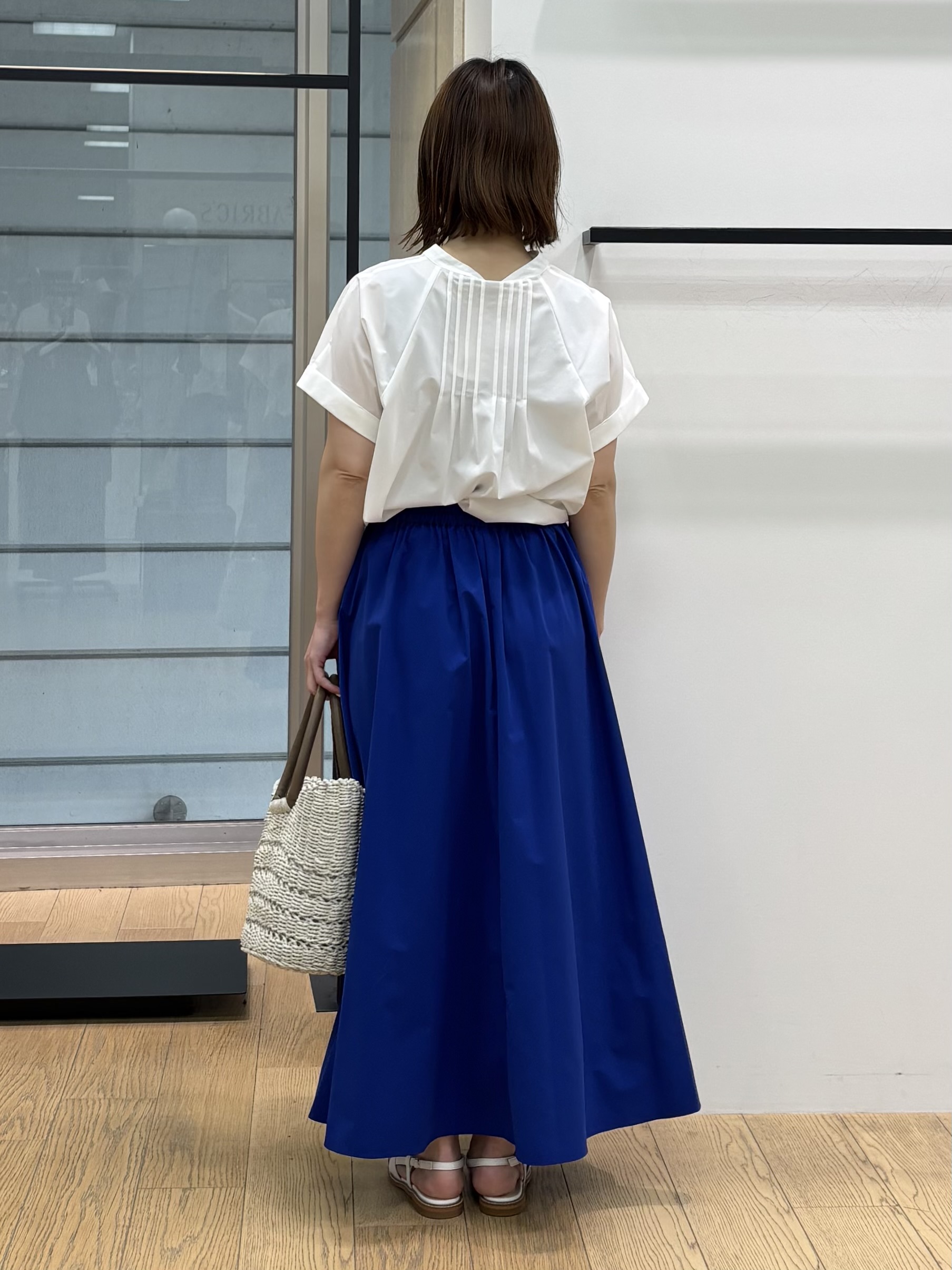 asamiさんの「INDIVI｜【撥水／UVケア／SETUP可能】軽量タックスキッパーブラウス」を使ったコーディネート