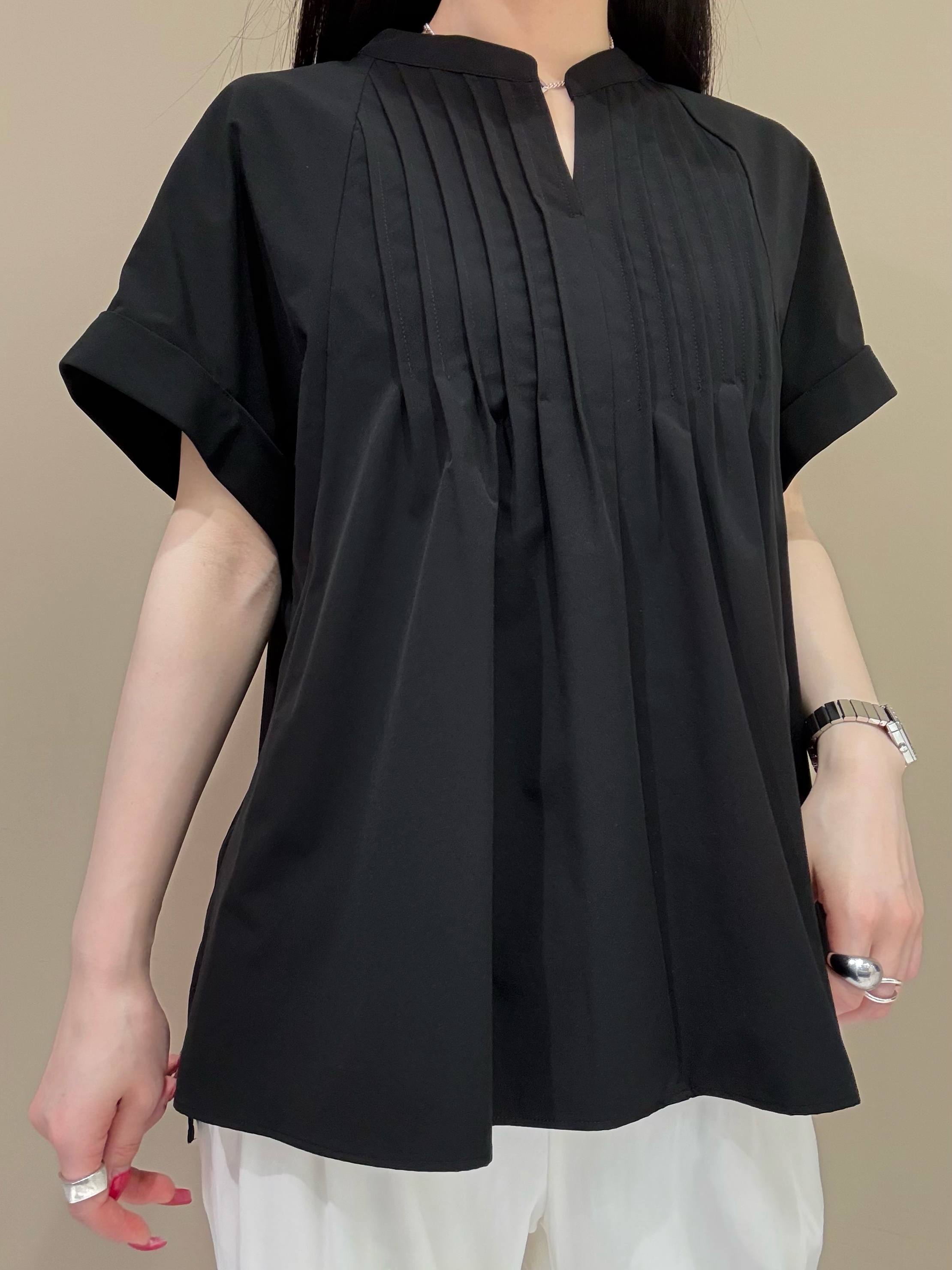 KEIKOさんの「INDIVI｜【接触冷感／2WAY】カシュクールリネンシャツ」を使ったコーディネート
