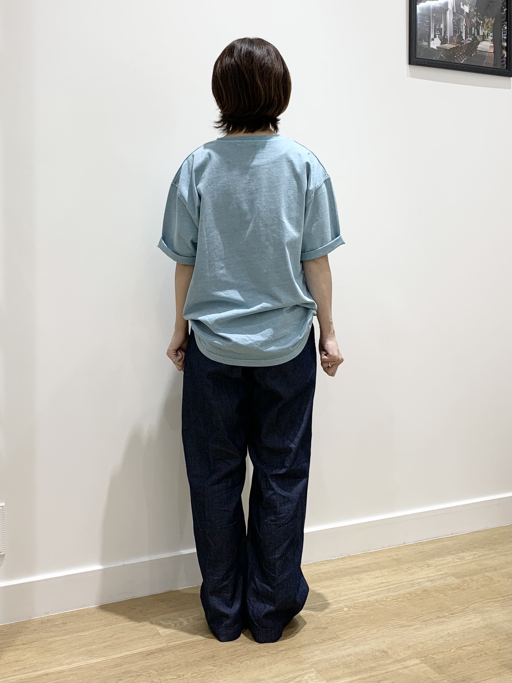 IMARIさんの「Dessin｜【ユニセックス/洗える】ピグメントロゴTシャツ」を使ったコーディネート