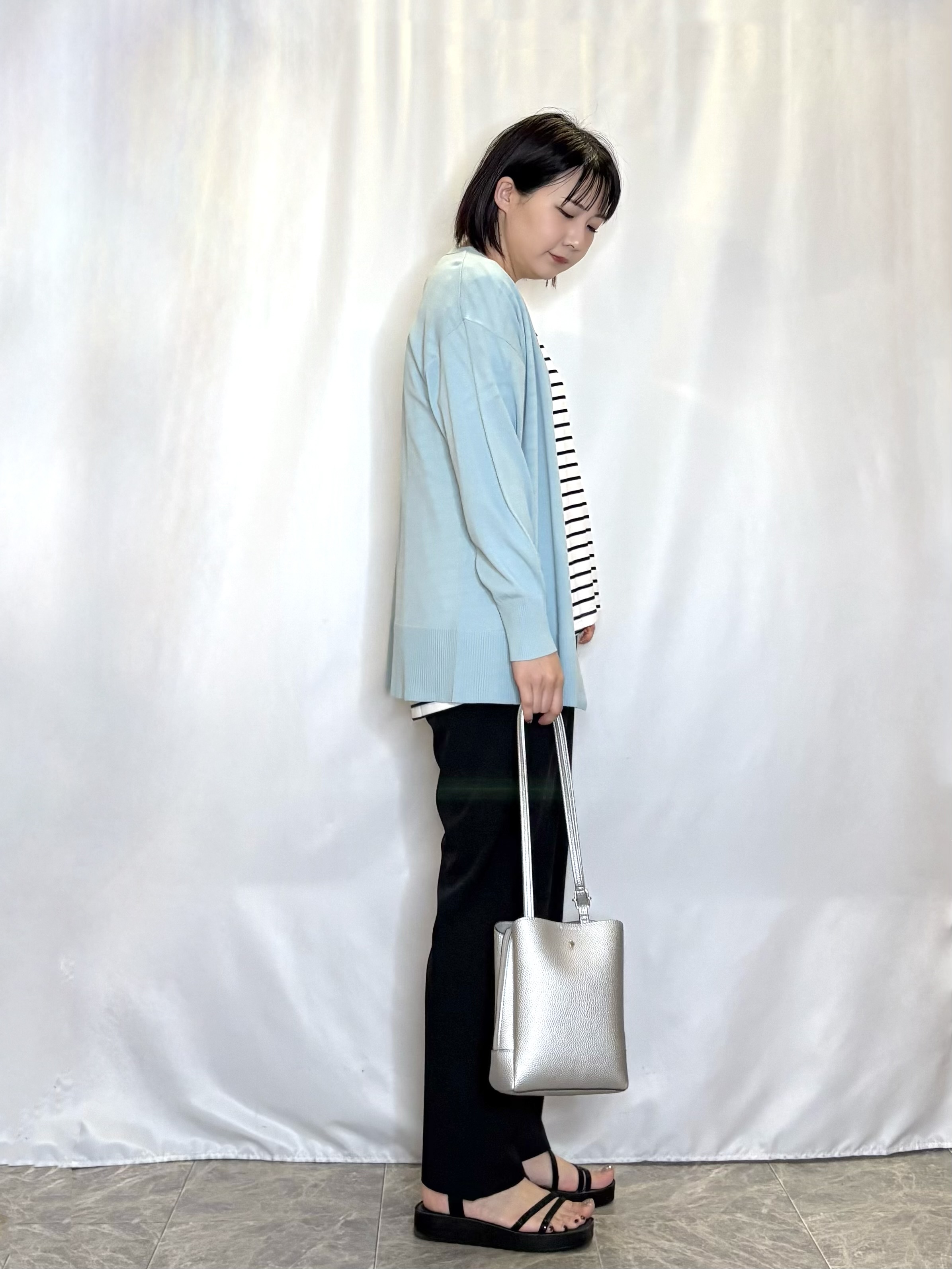 ネリさんの「SHOO･LA･RUE｜【洗濯機可/UV】さらっとしたタッチが心地よい ミドルカーディガン」を使ったコーディネート