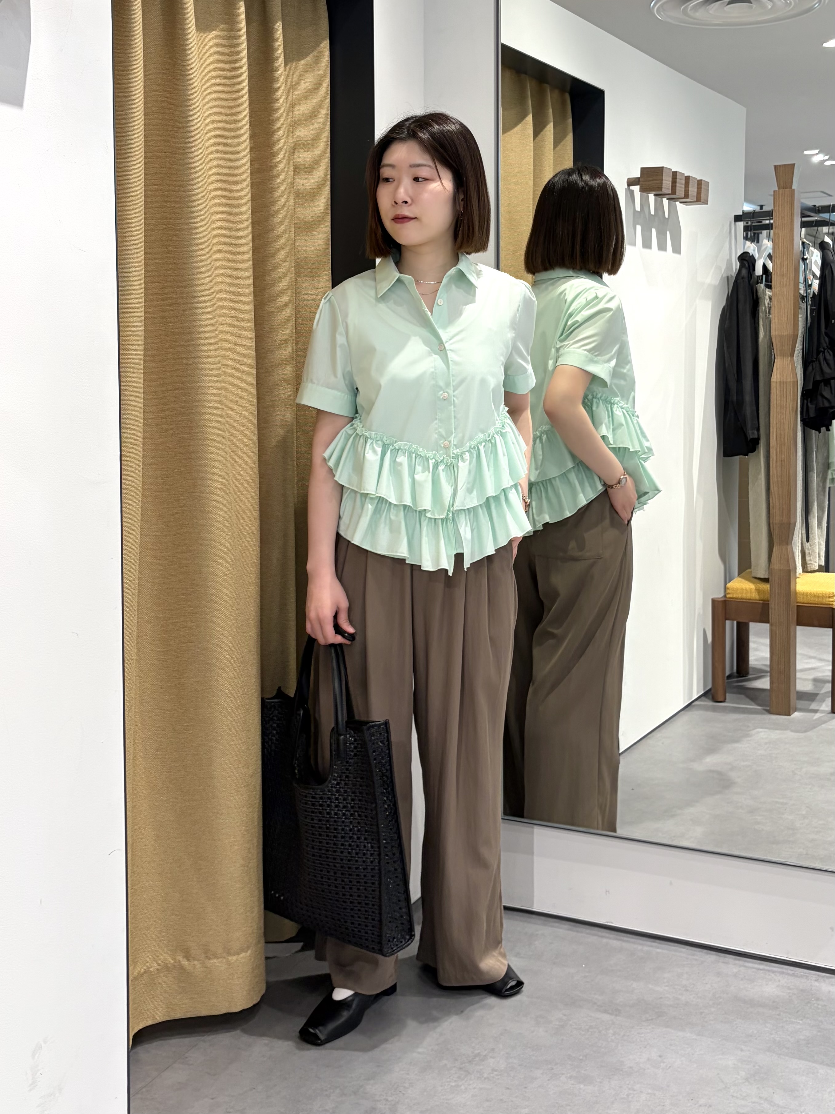amiさんの「INDIVI｜イージータックスラックス【再入荷／ウォッシャブル】」を使ったコーディネート